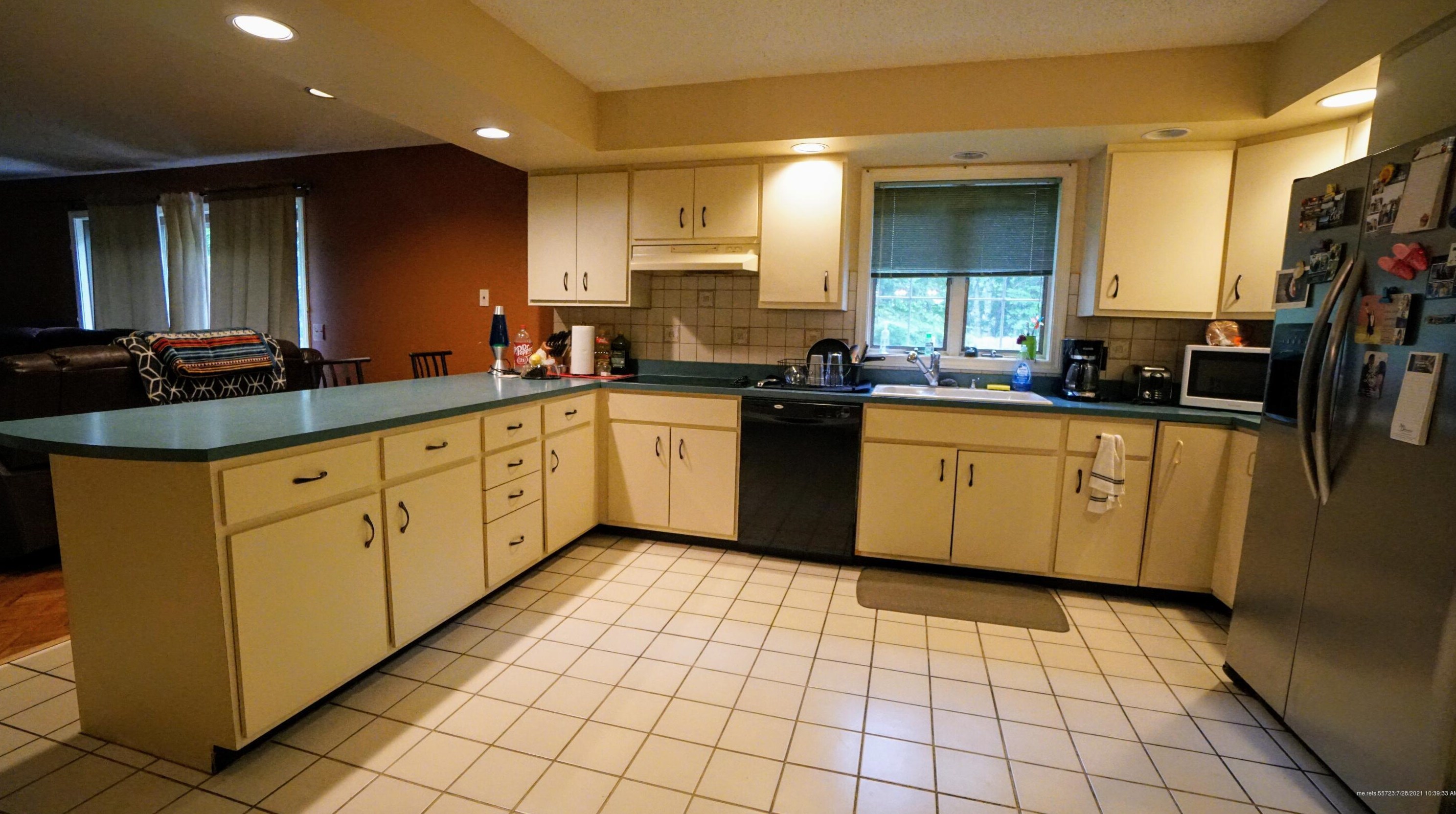 22 Forest Ave, Rome ME  04963-5333 exterior