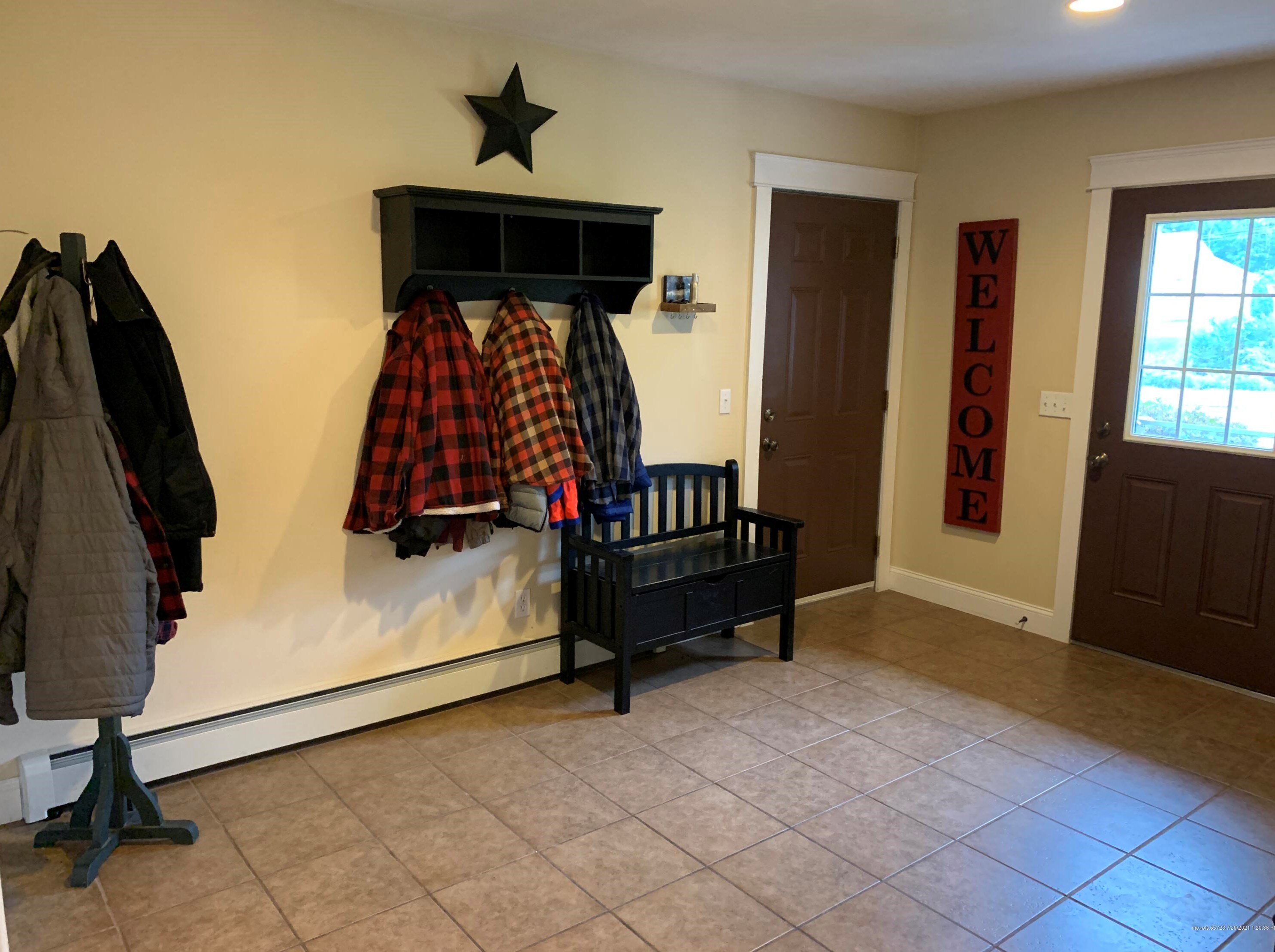 34 Annies Way, Gorham ME  04038-2391 exterior