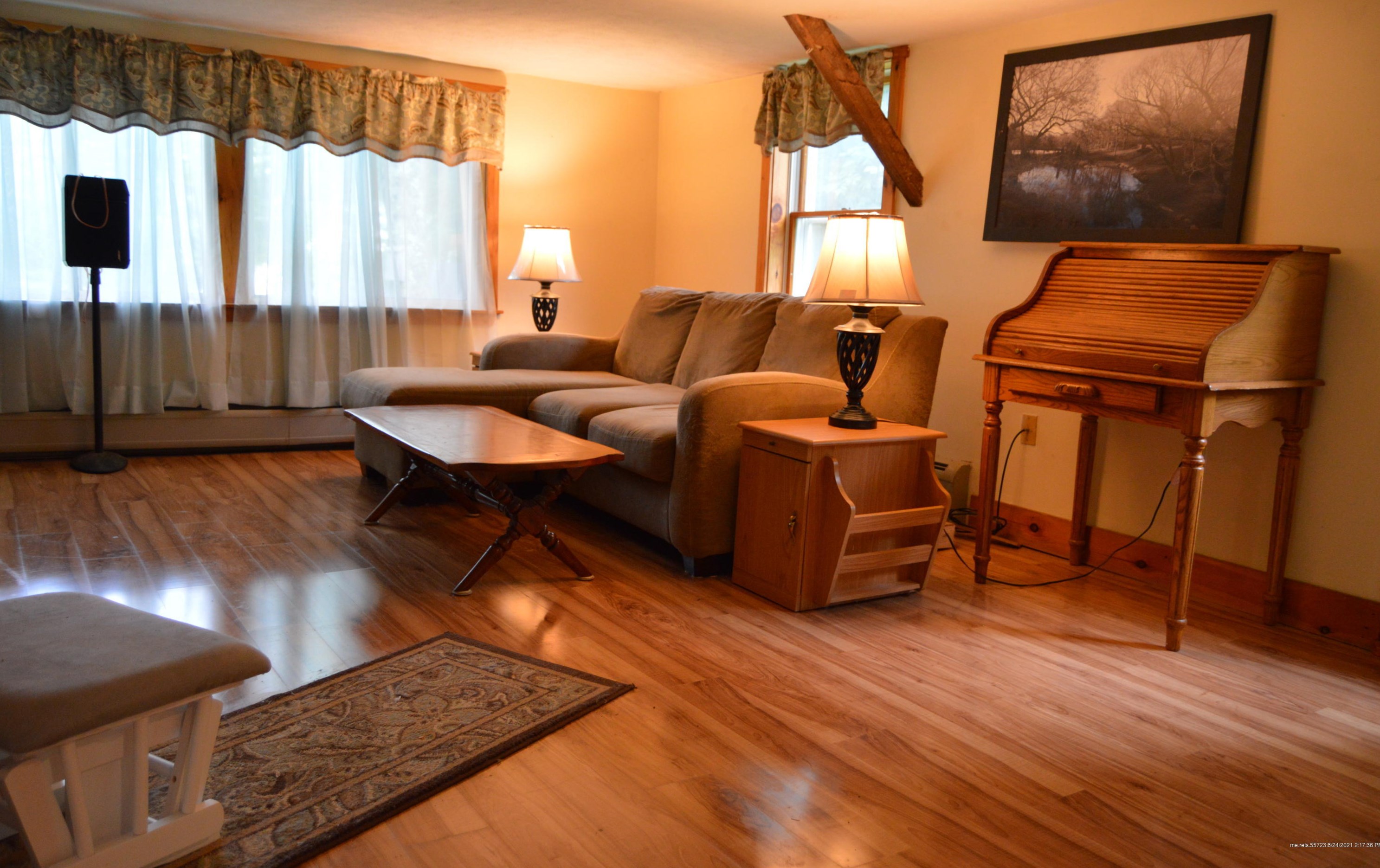 211 Lewiston Rd, Gray, ME 04039