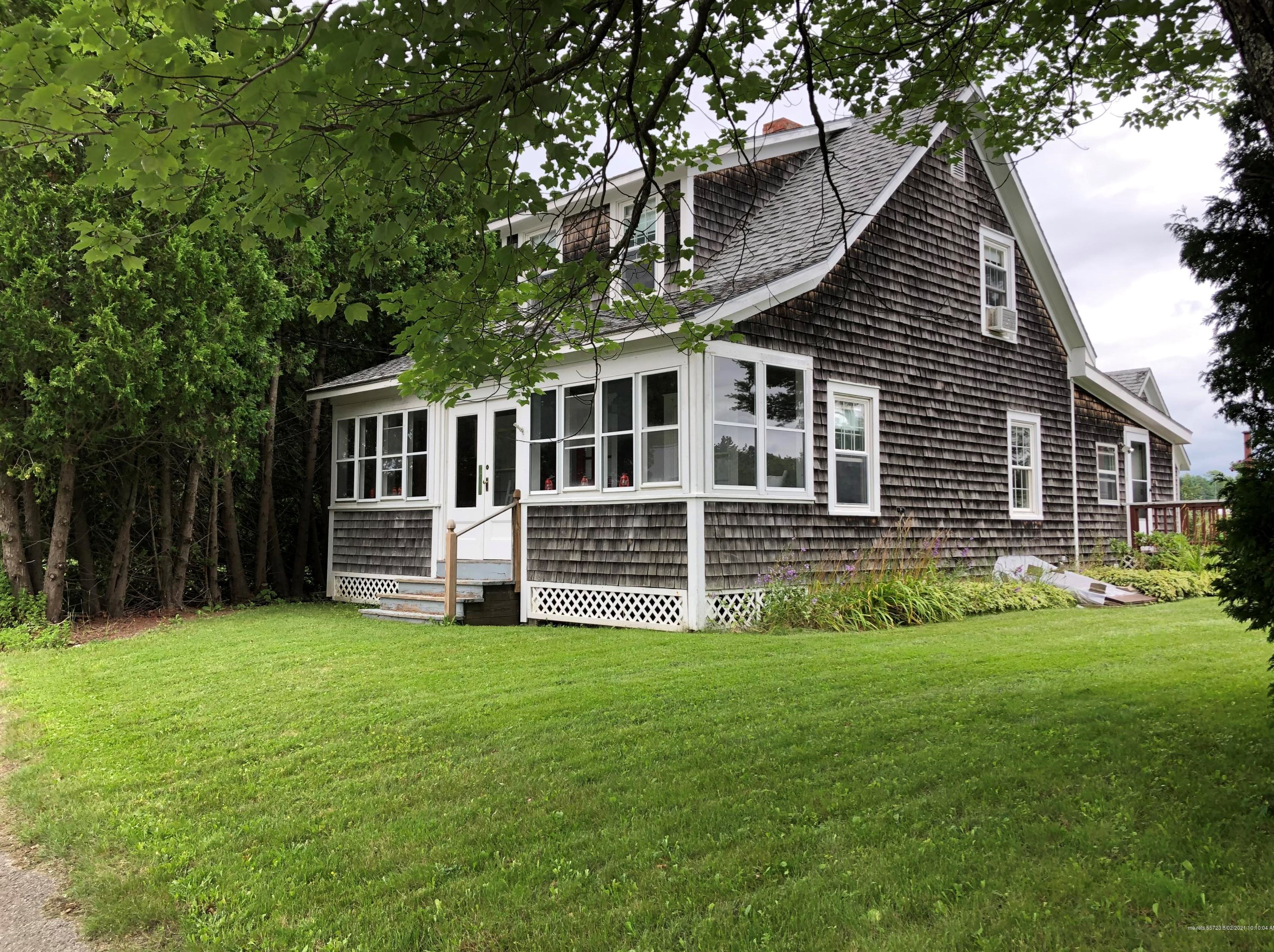 40 Oyster River Rd, Warren, ME 04864