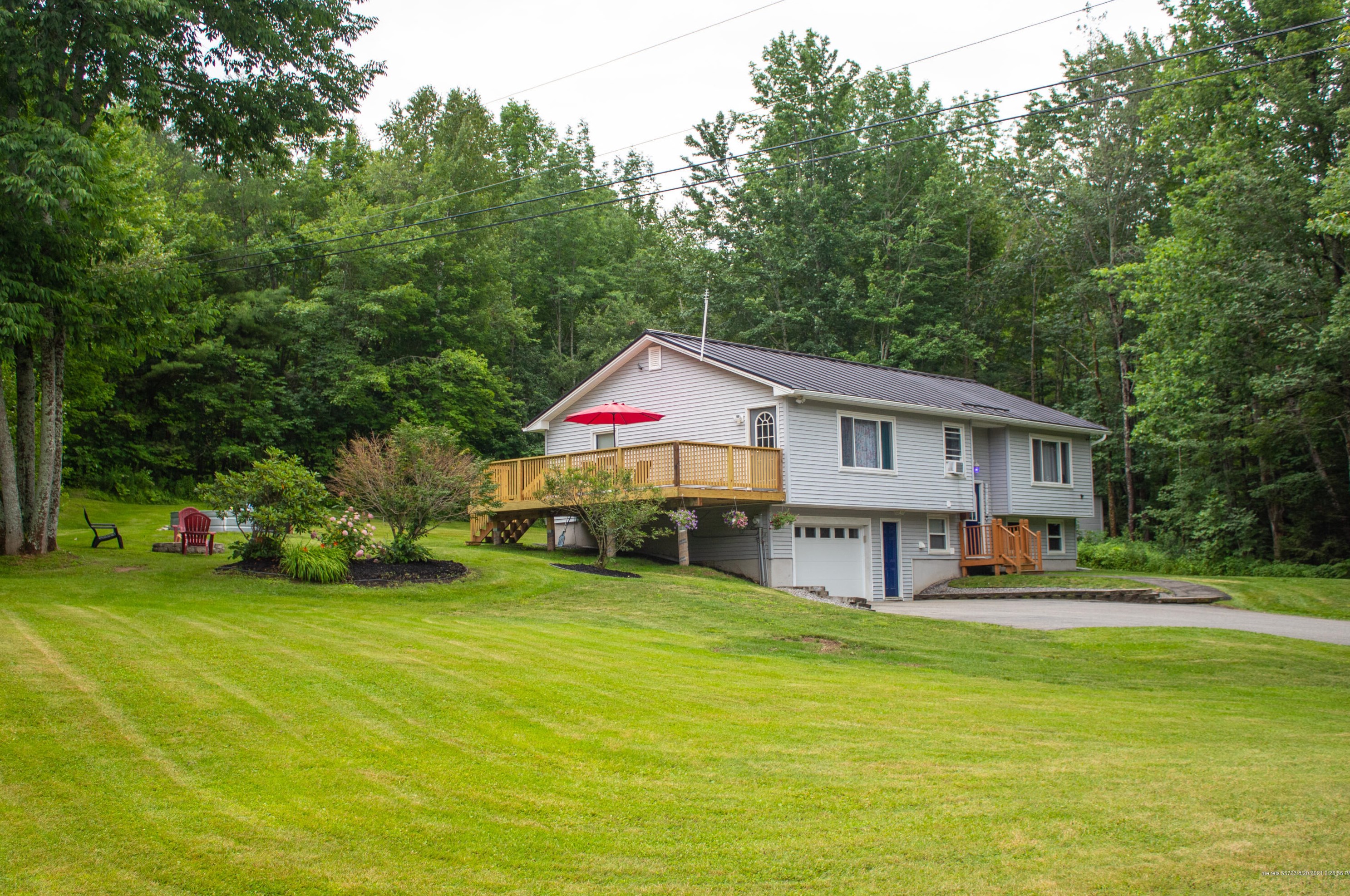 2189 Middle Rd, Augusta, ME 04330