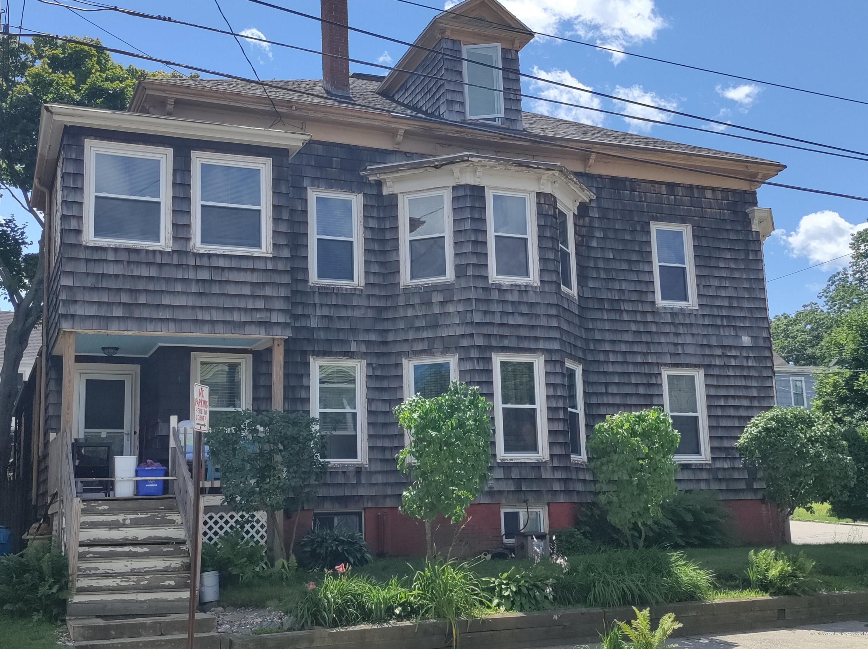 71 Glenwood Ave, Portland ME  04103-3020 exterior