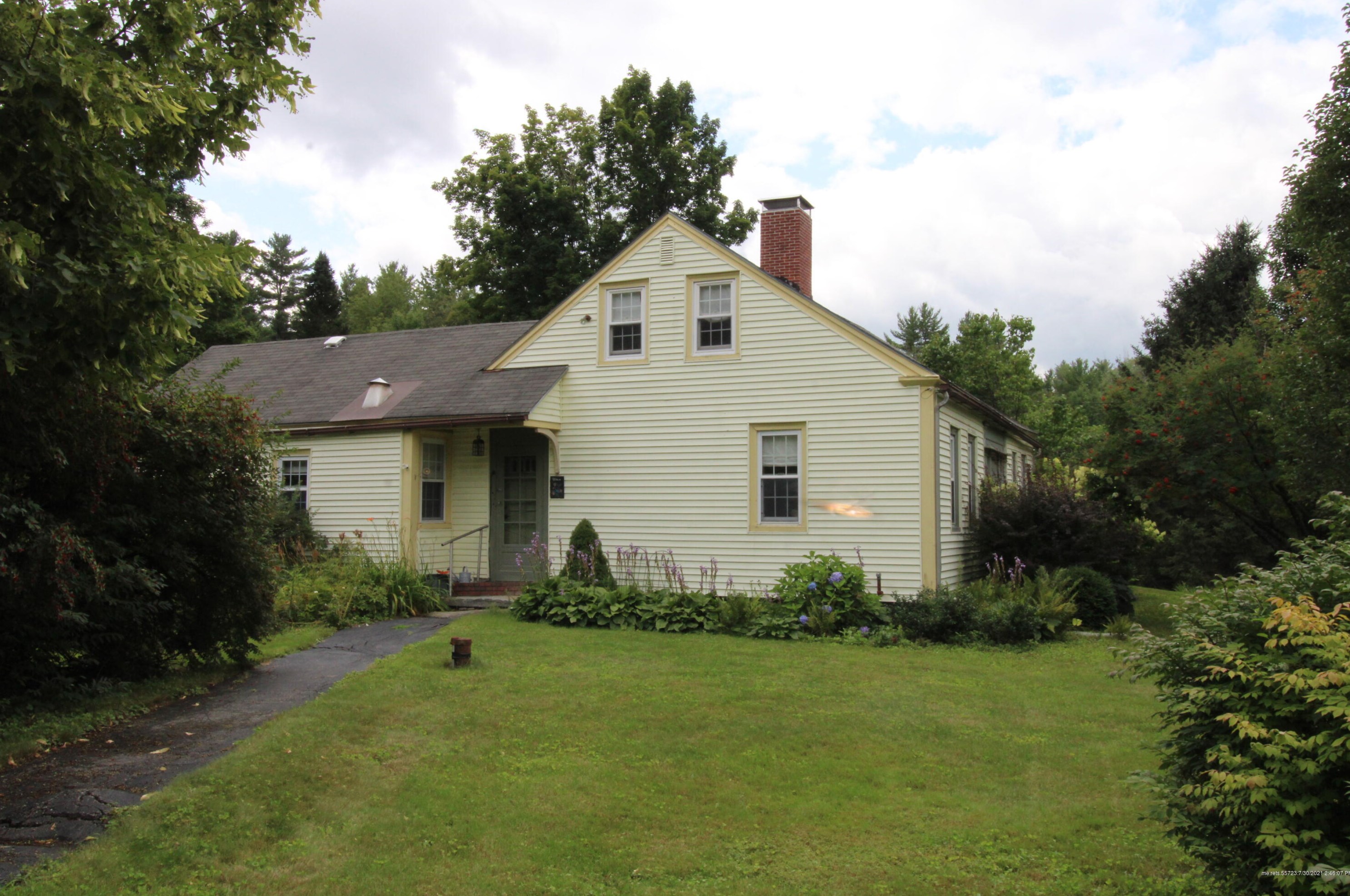 160 Manchester Rd, Belgrade, ME 04917