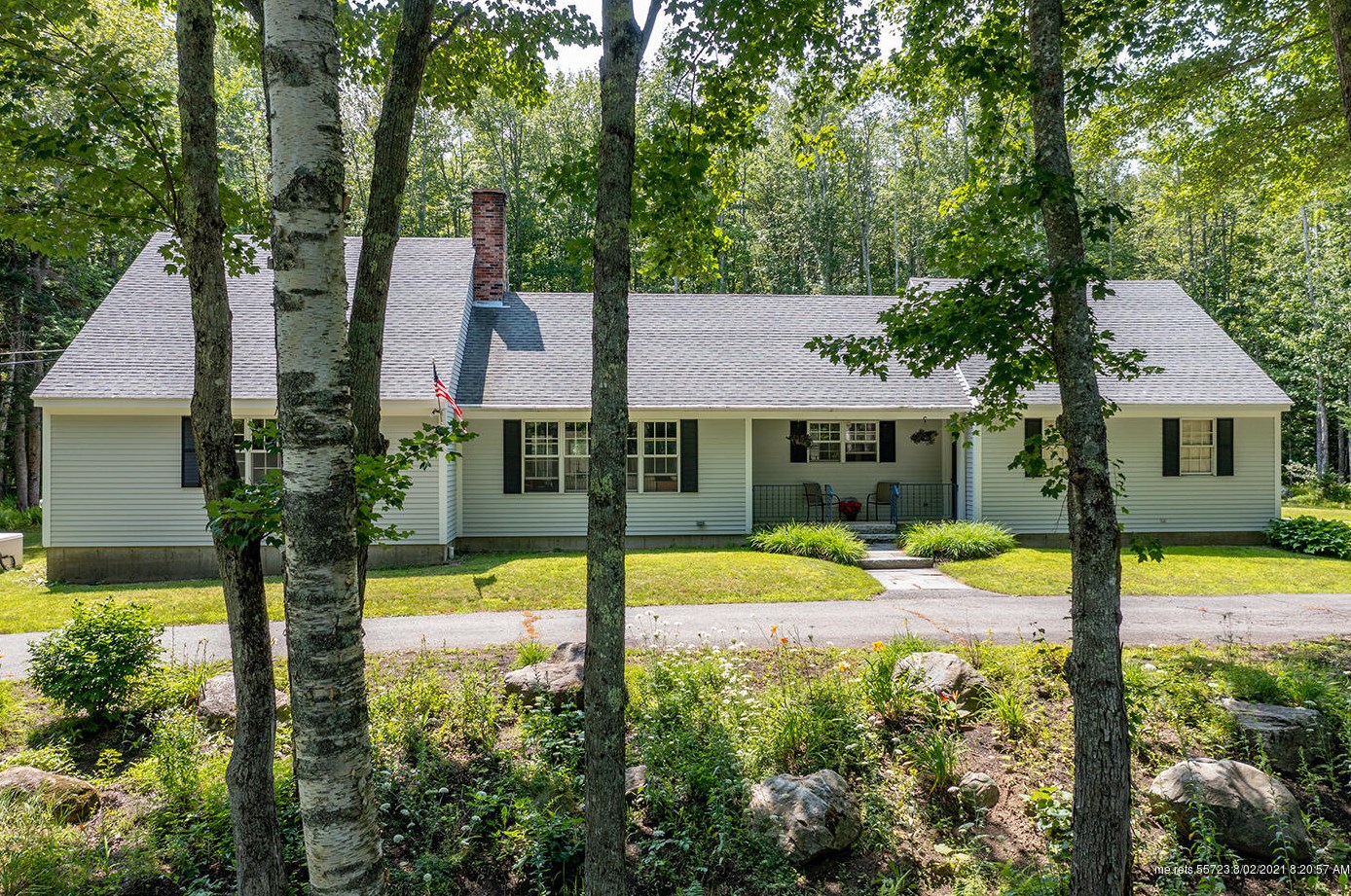 30 Goodwind Ln, Camden, ME 04843