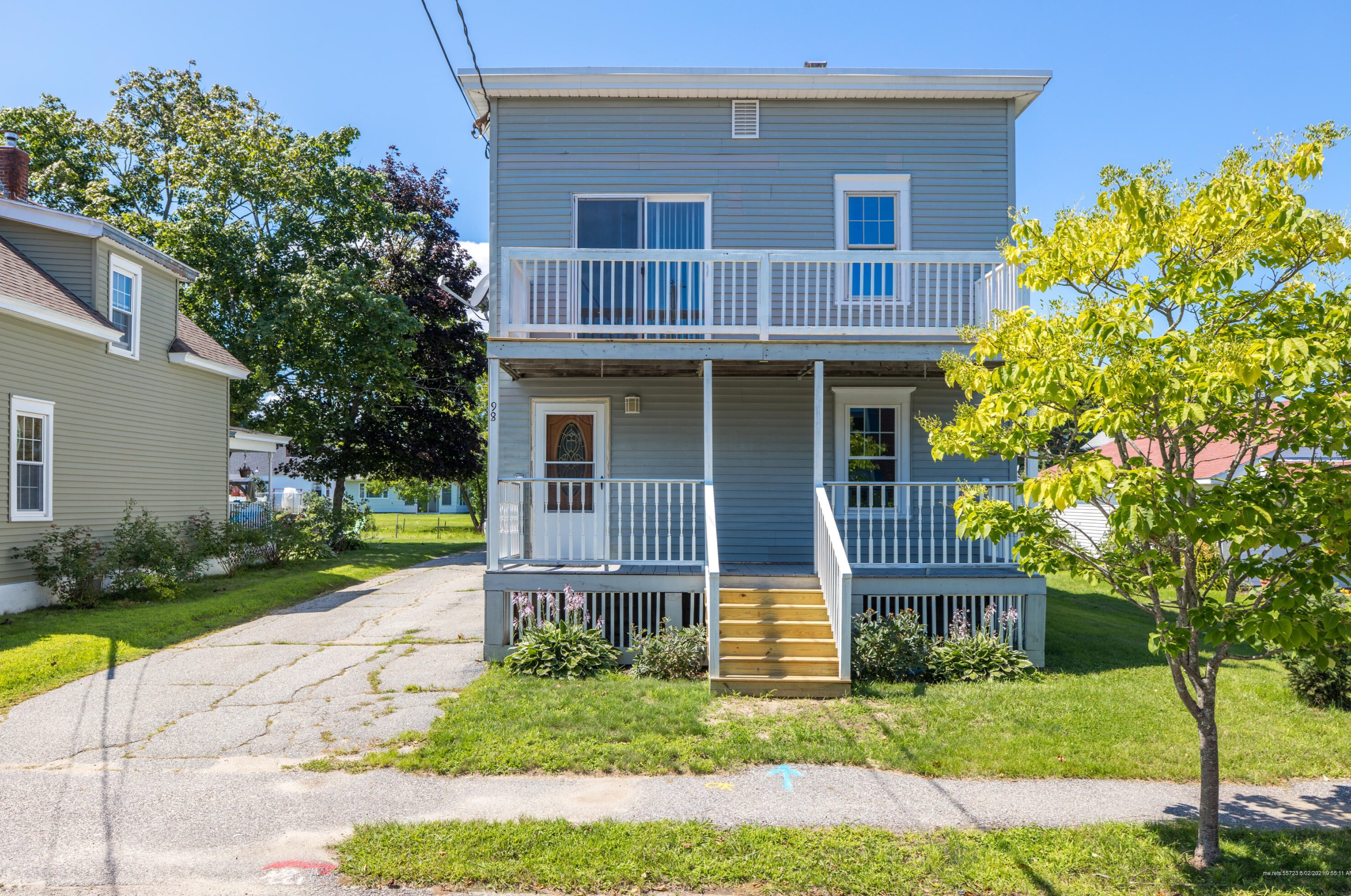 98 Rosedale St, Lewiston, ME 04240