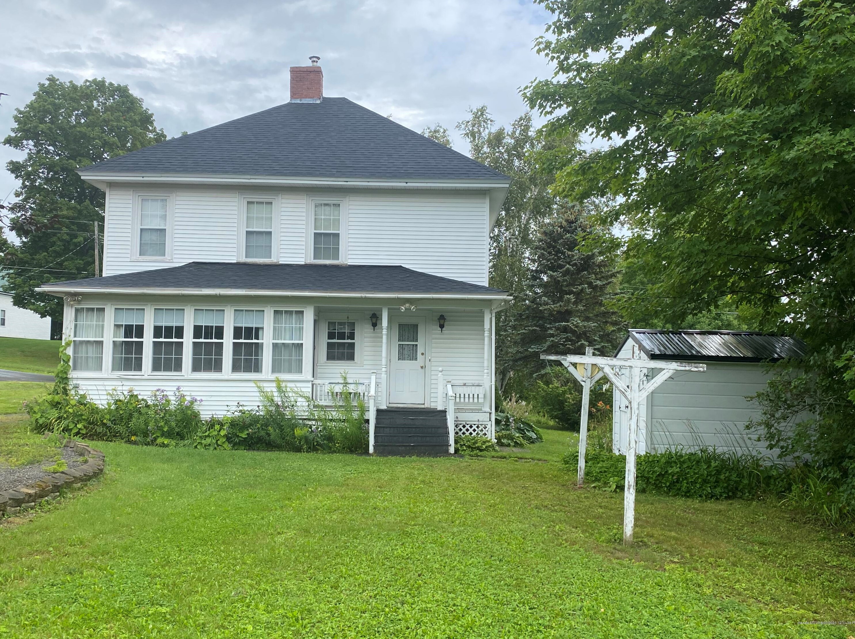 18 Green St, Houlton, ME 04730 exterior