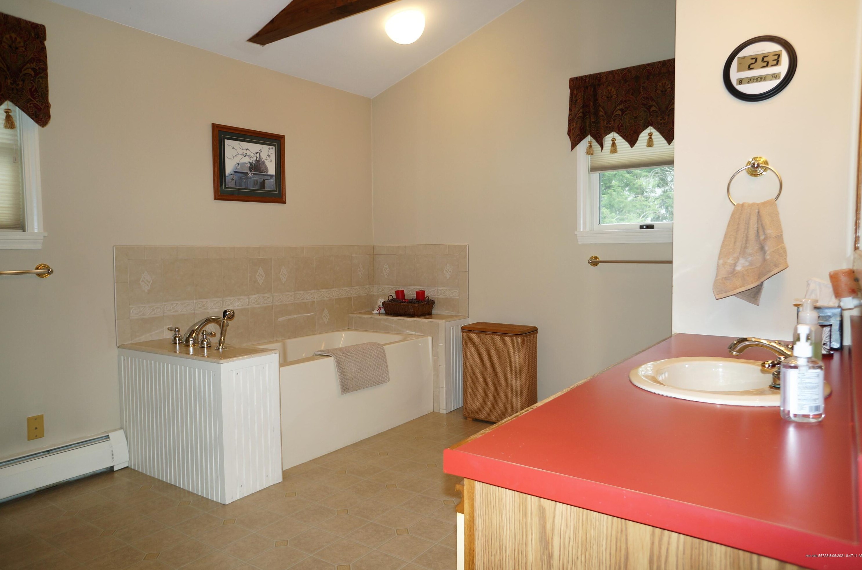 80 Primrose Ln, Portland ME  04103-1615 exterior