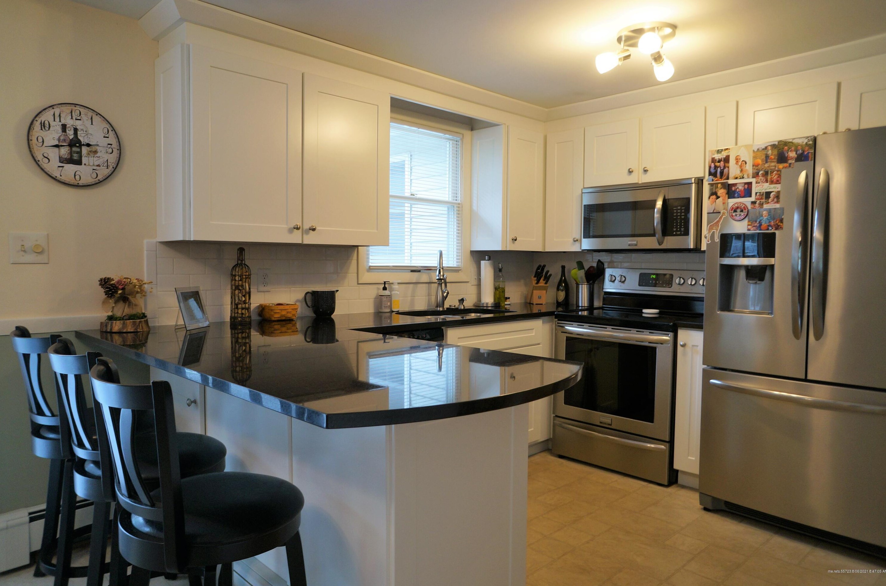 80 Primrose Ln, Portland ME  04103-1615 exterior