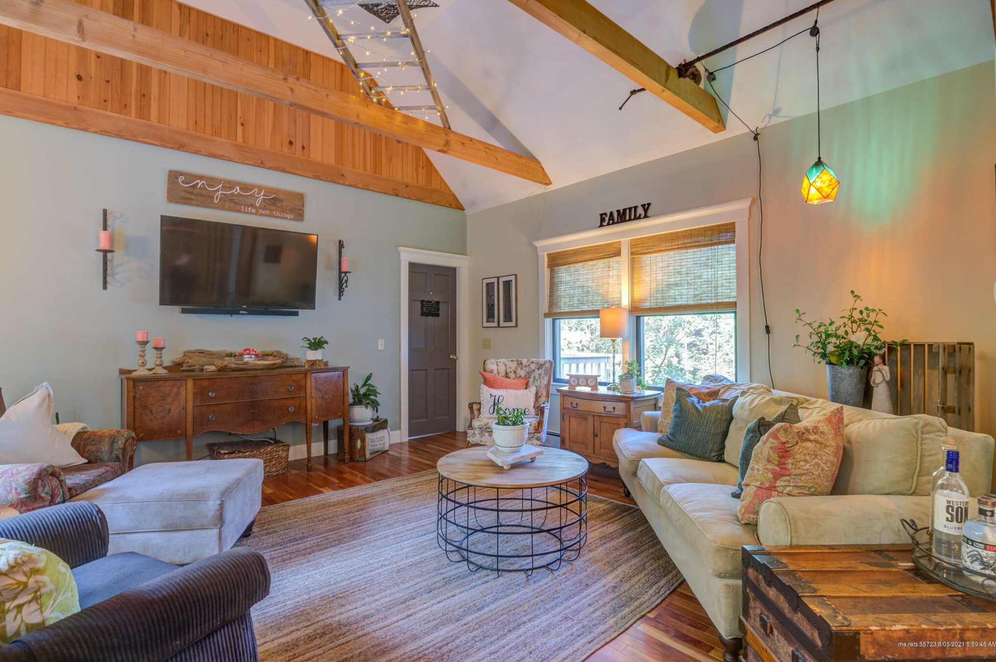 5 Pemberly Dr, Windham ME  04062-5040 exterior