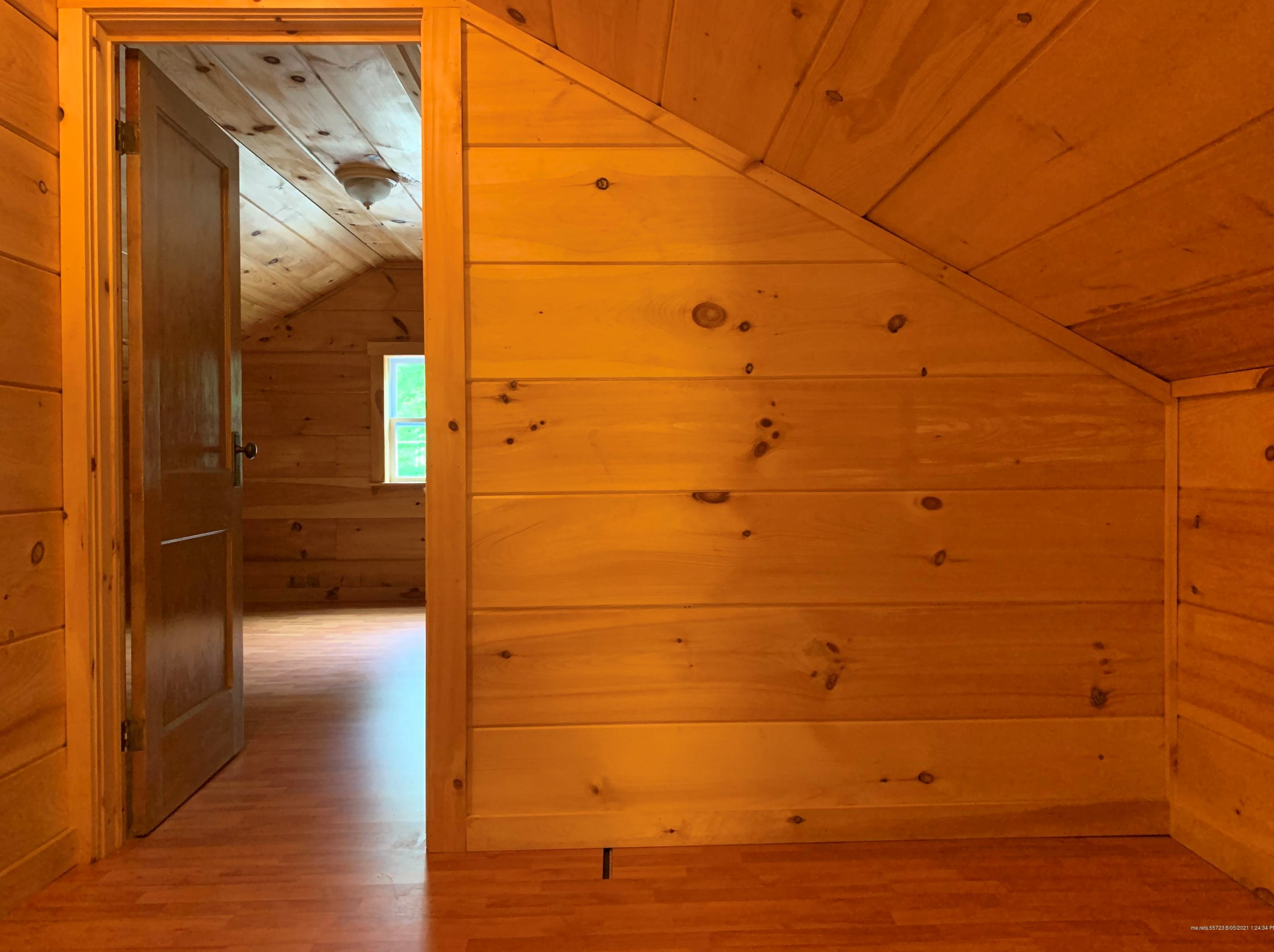 28 Winter St, Madison ME  04950-1414 exterior