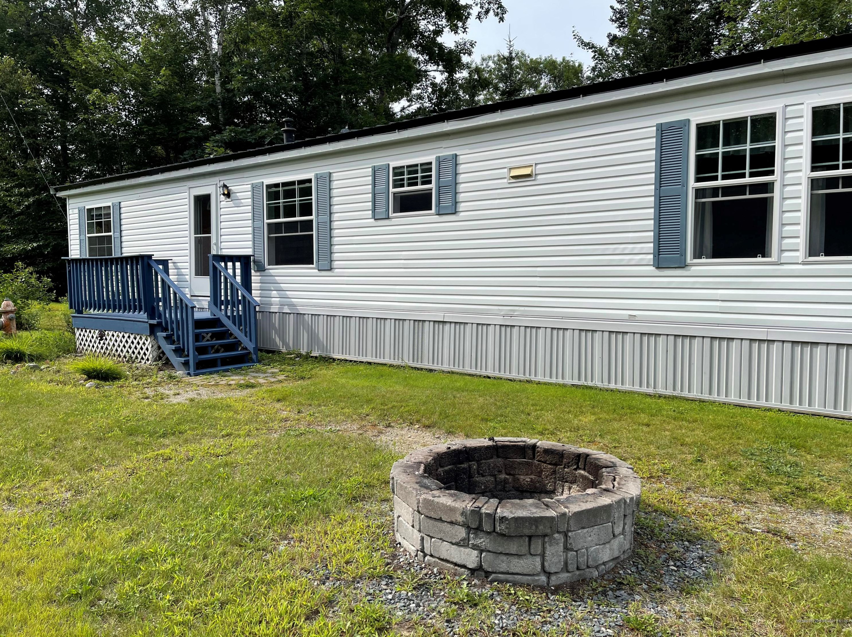 144 Lakes Ln, Waltham, ME 04605