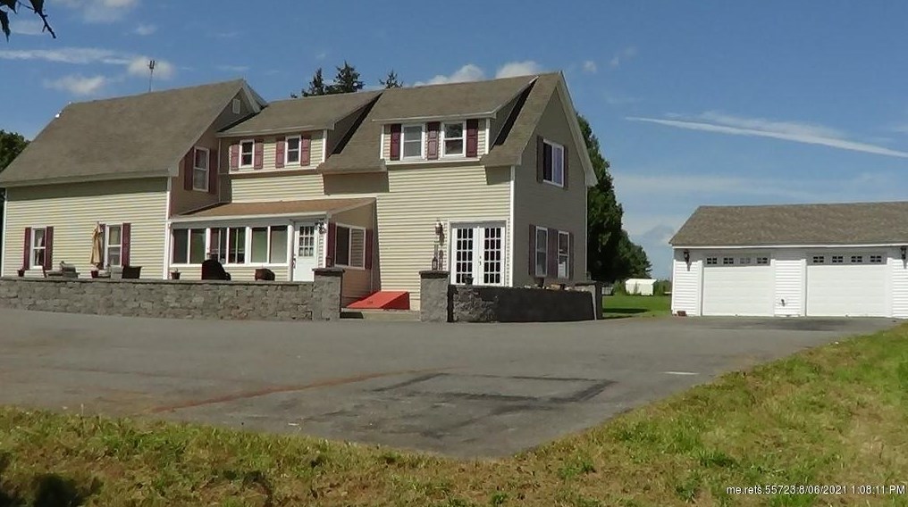 112 Green Point Rd, Brewer, ME 04412