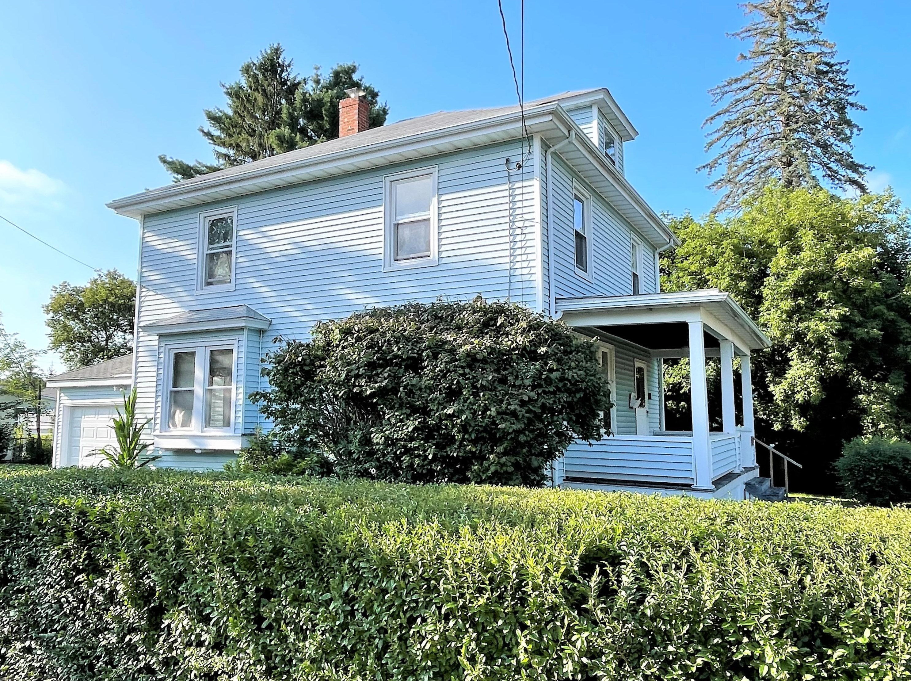 91 Pleasant St, Westbrook, ME 04092-4028