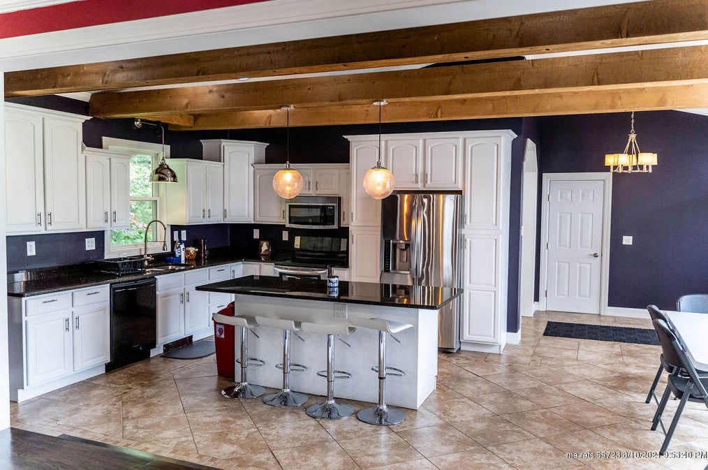 20 Ledge Hill Rd, Easton, ME 04740