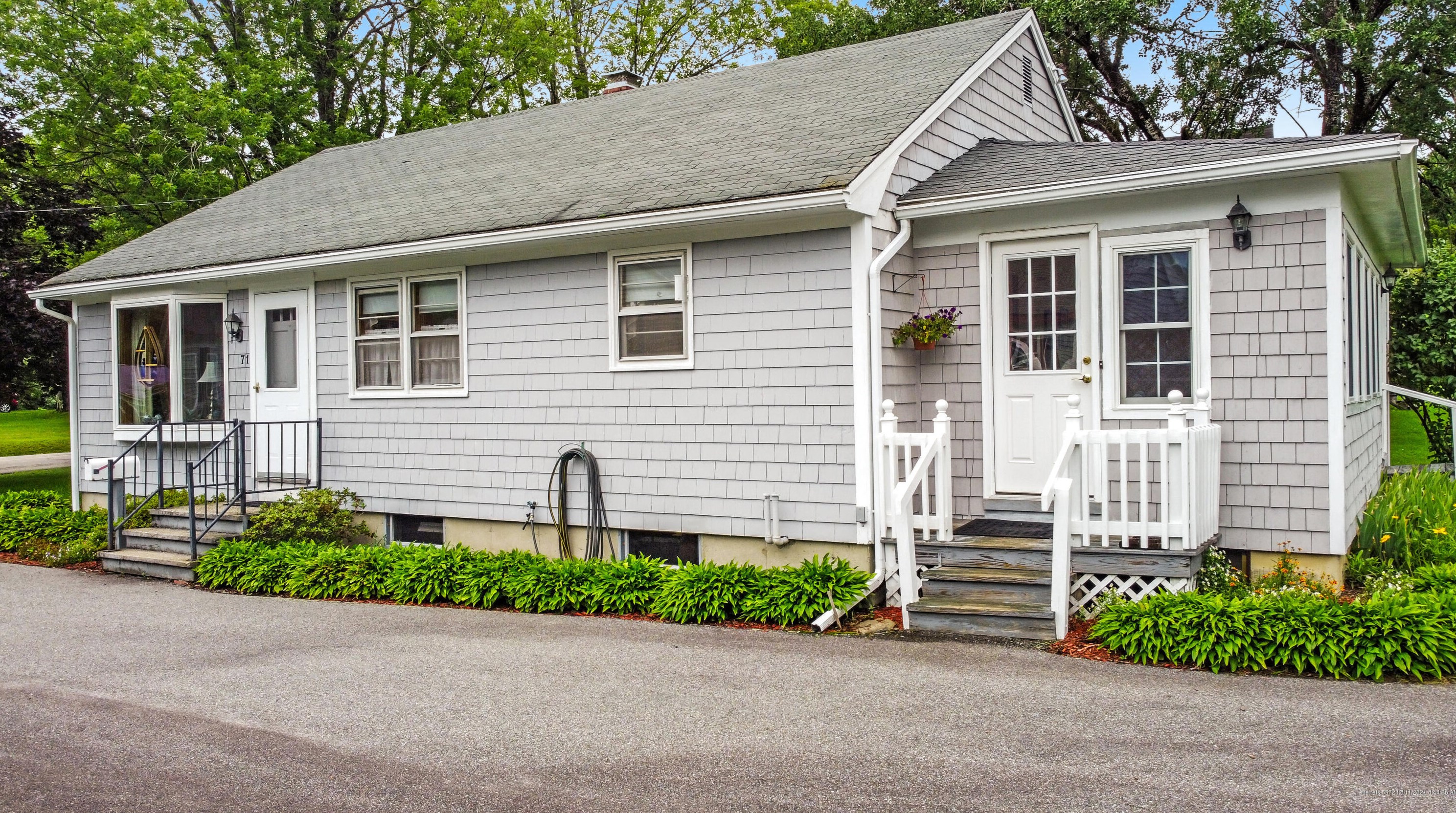 71 Kinderhook St, Randolph, ME 04346