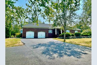 22 Morin Avenue - Photo 1