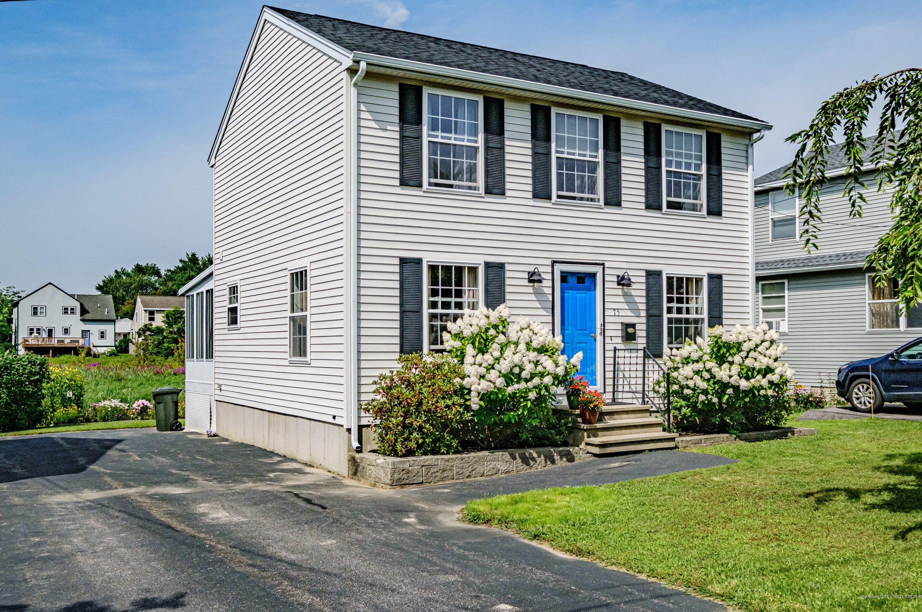 75 Marriner St, Portland, ME 04106-2939