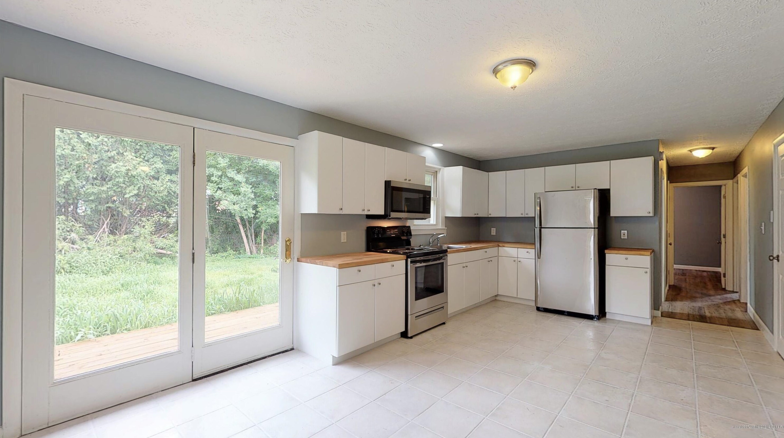 143 Rideout Ave, Lewiston, ME 04240