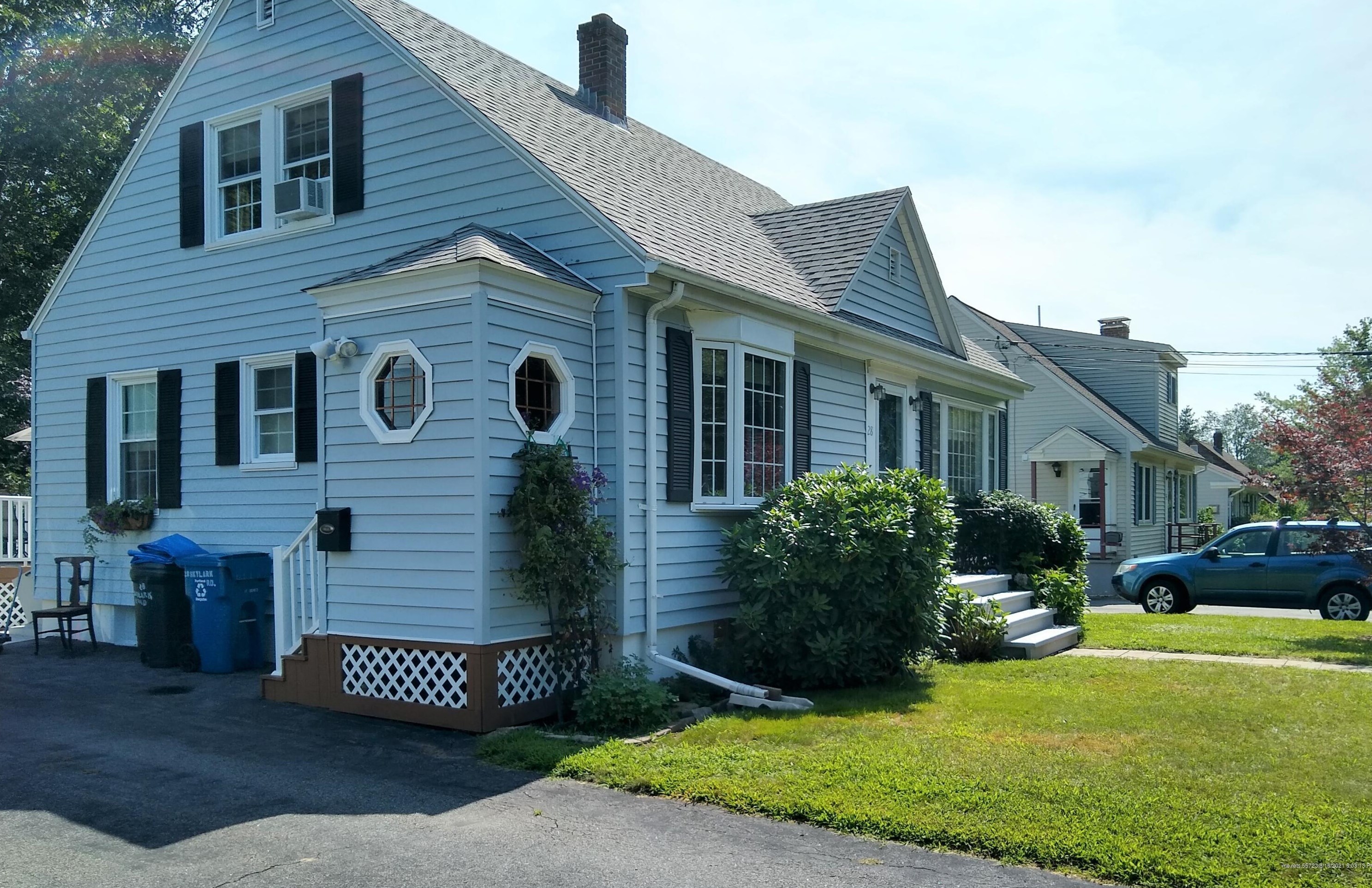 28 Skylark Rd, Portland, ME 04103 exterior