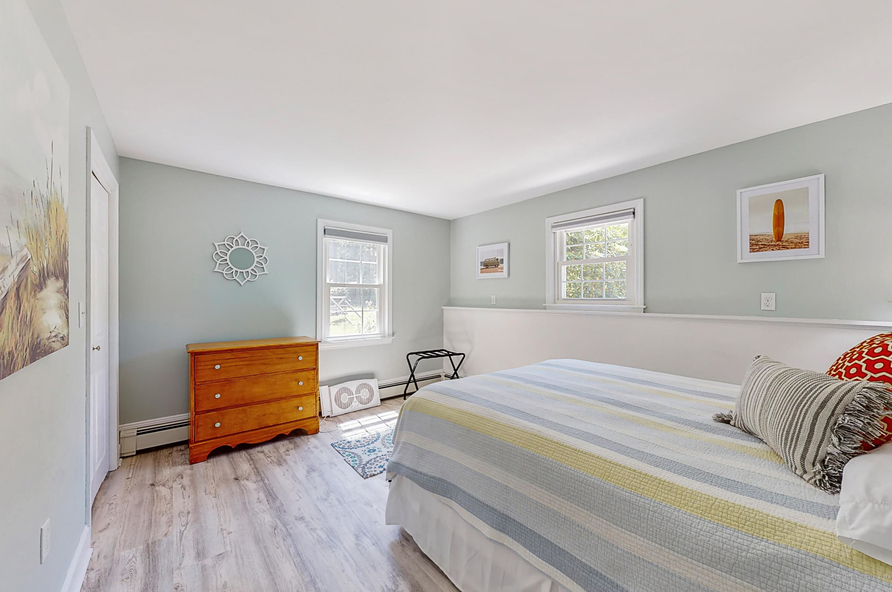 4 Forest Ln, Kennebunk ME  04043-6919 exterior