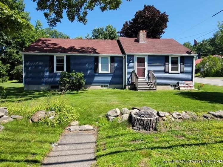 39 Hospital St, Augusta, ME 04330