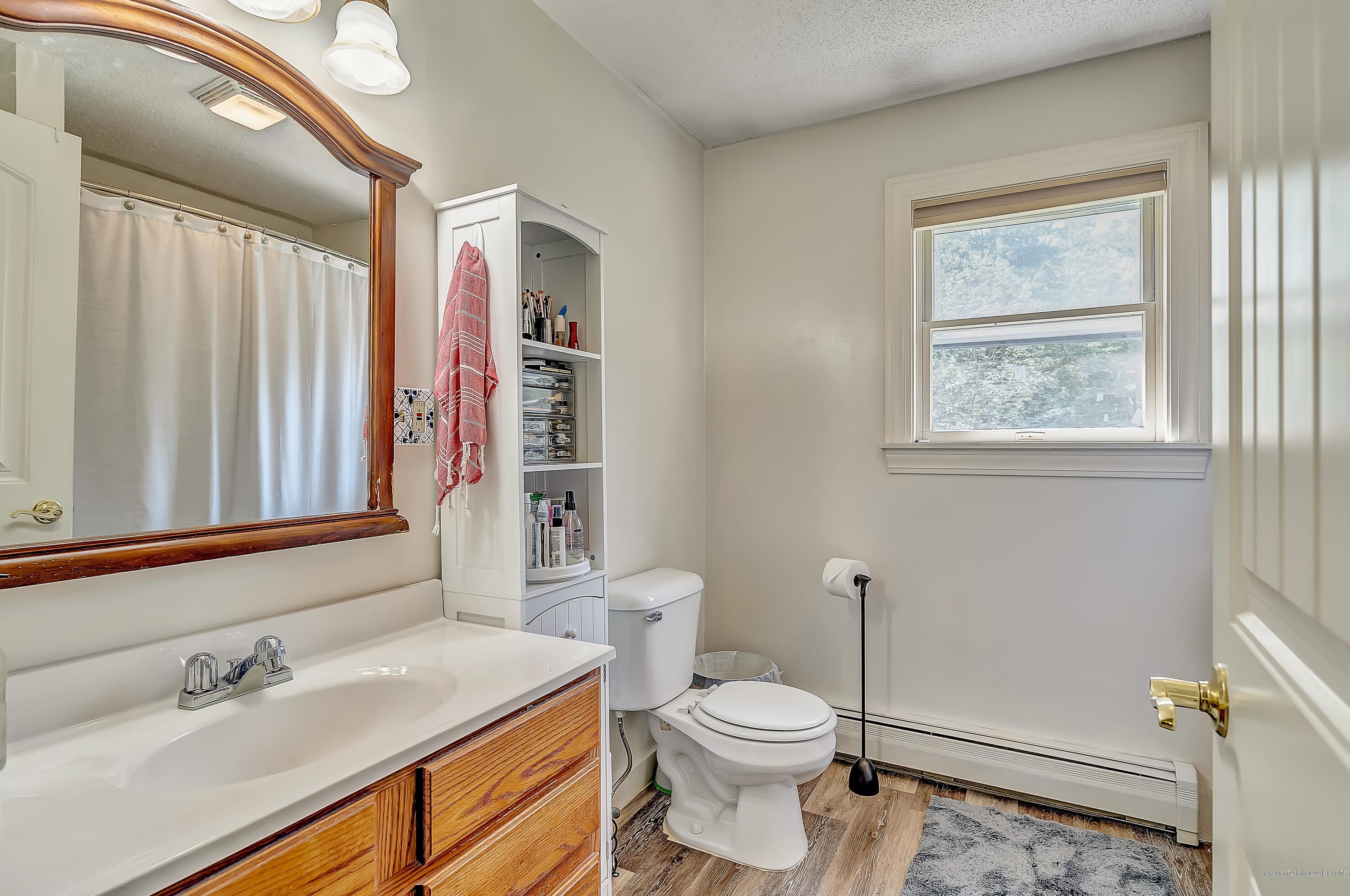 413 Biscay Rd, Damariscotta ME  04543-4225 exterior