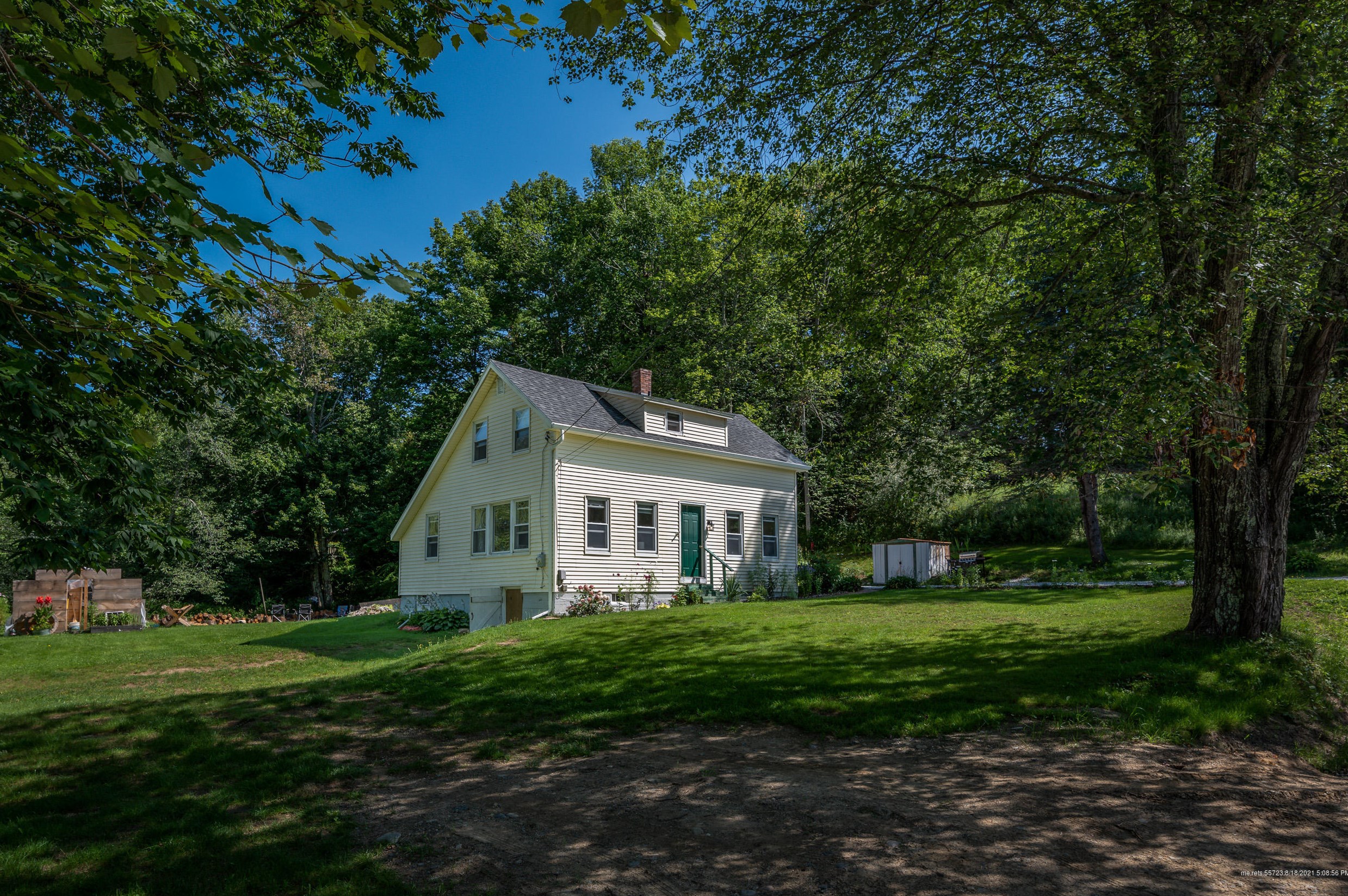 54 Montgomery Ave, Warren, ME 04864