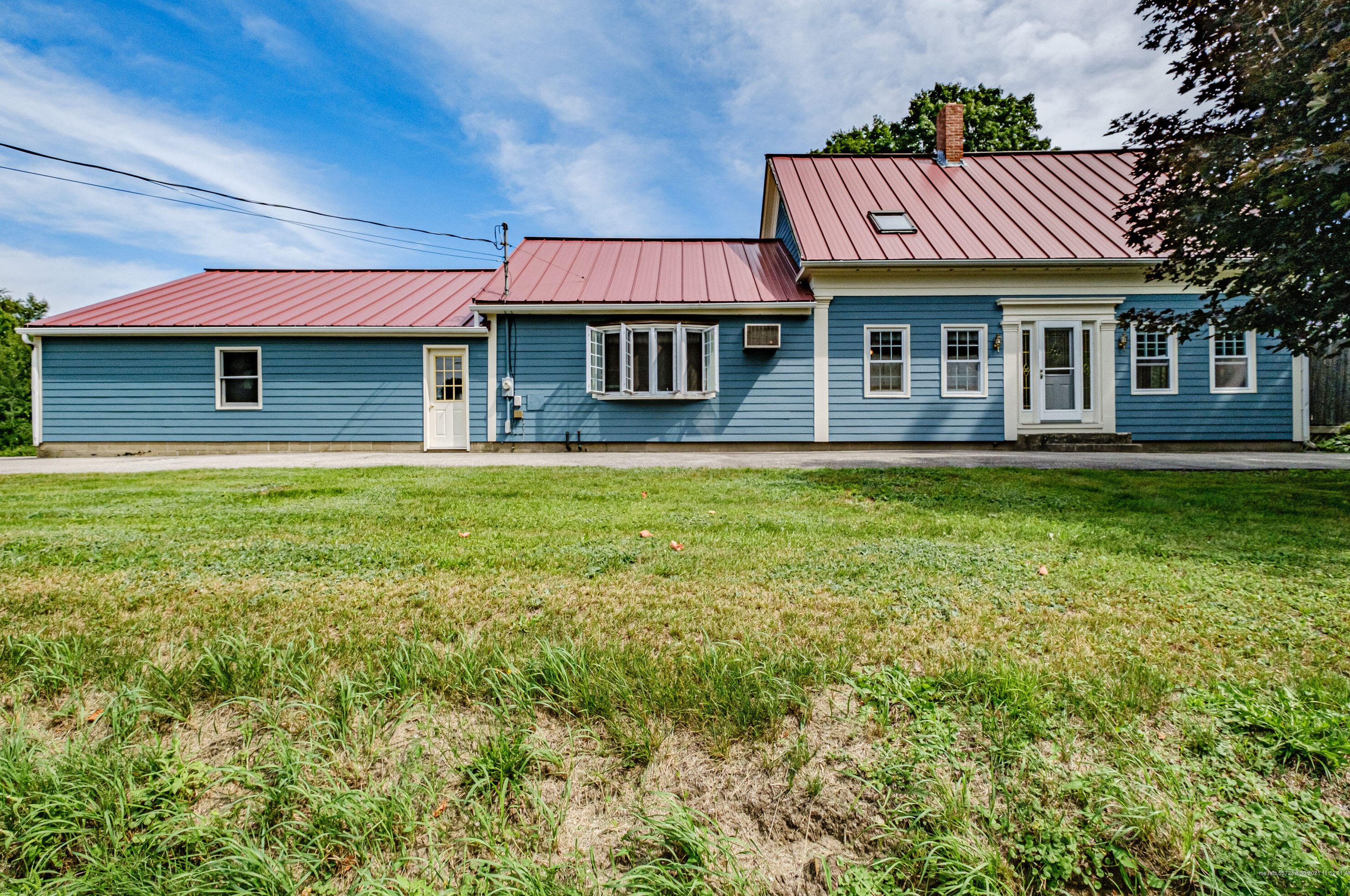 715 Upper St, Turner, ME 04282