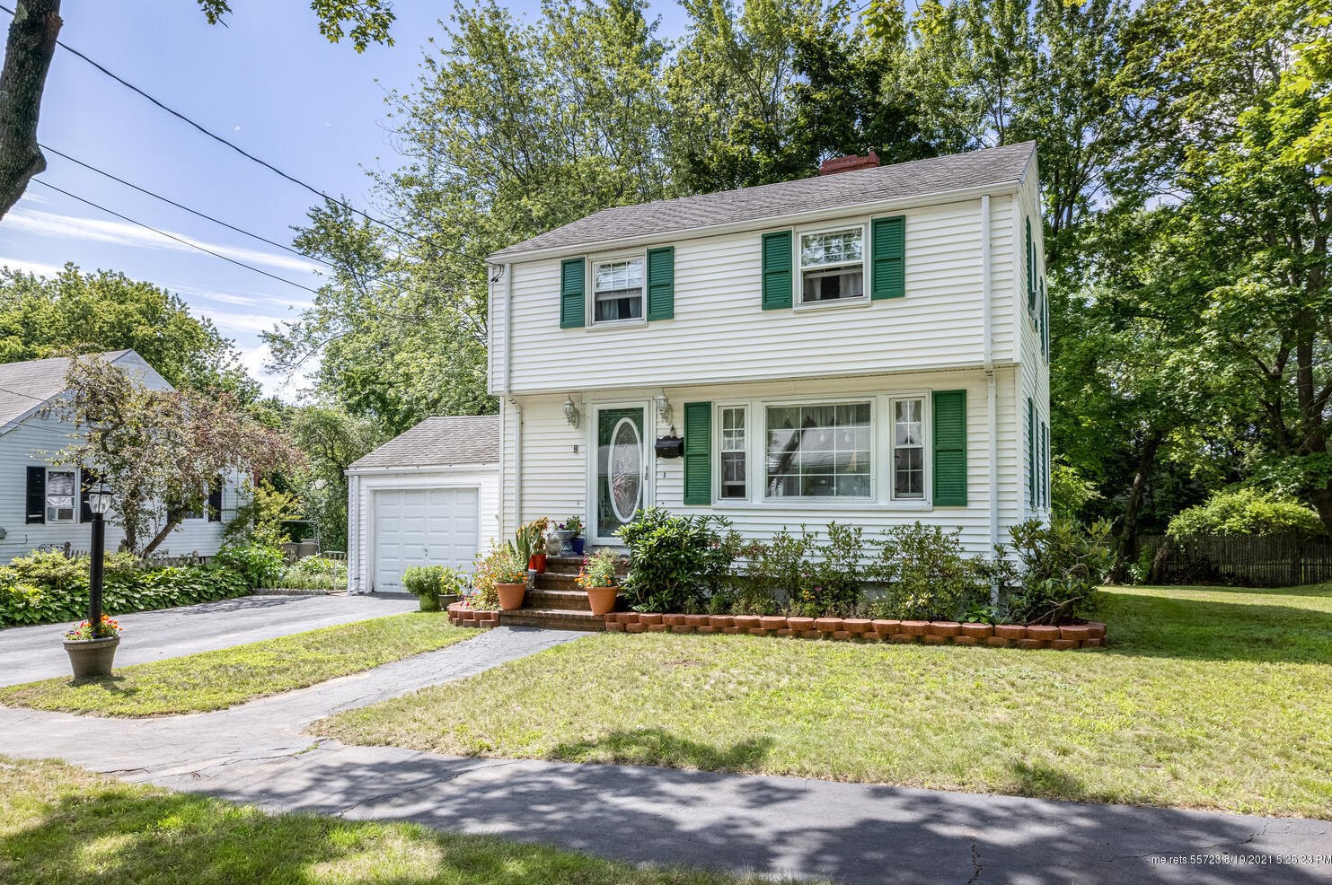 9 Wayne St, Portland ME  04102-2227 exterior