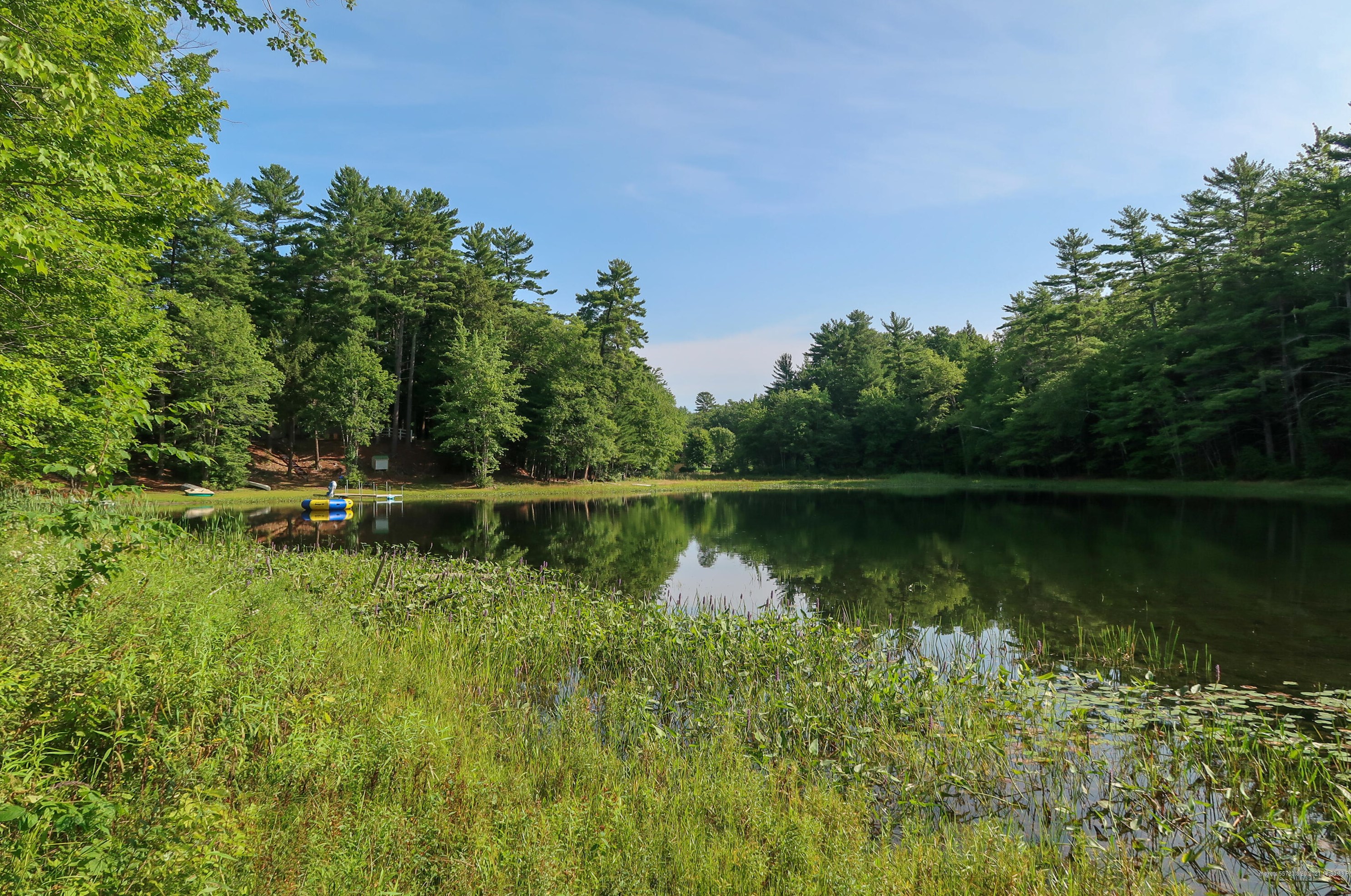 34 Fairbanks Rd, Manchester, ME 04351