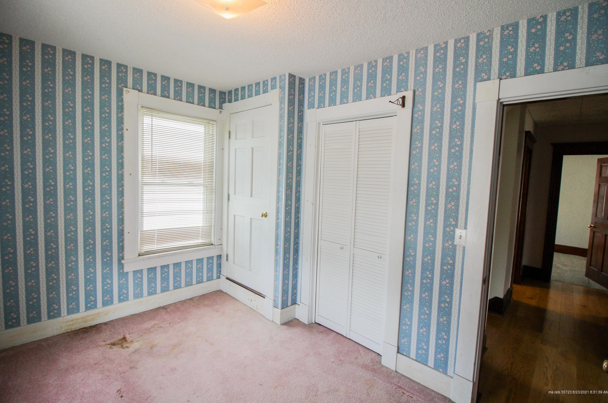 25 Thatcher St, Bangor ME  04401-6817 exterior