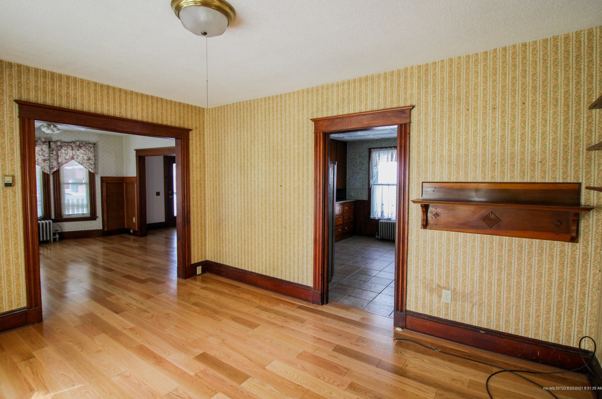 25 Thatcher St, Bangor ME  04401-6817 exterior