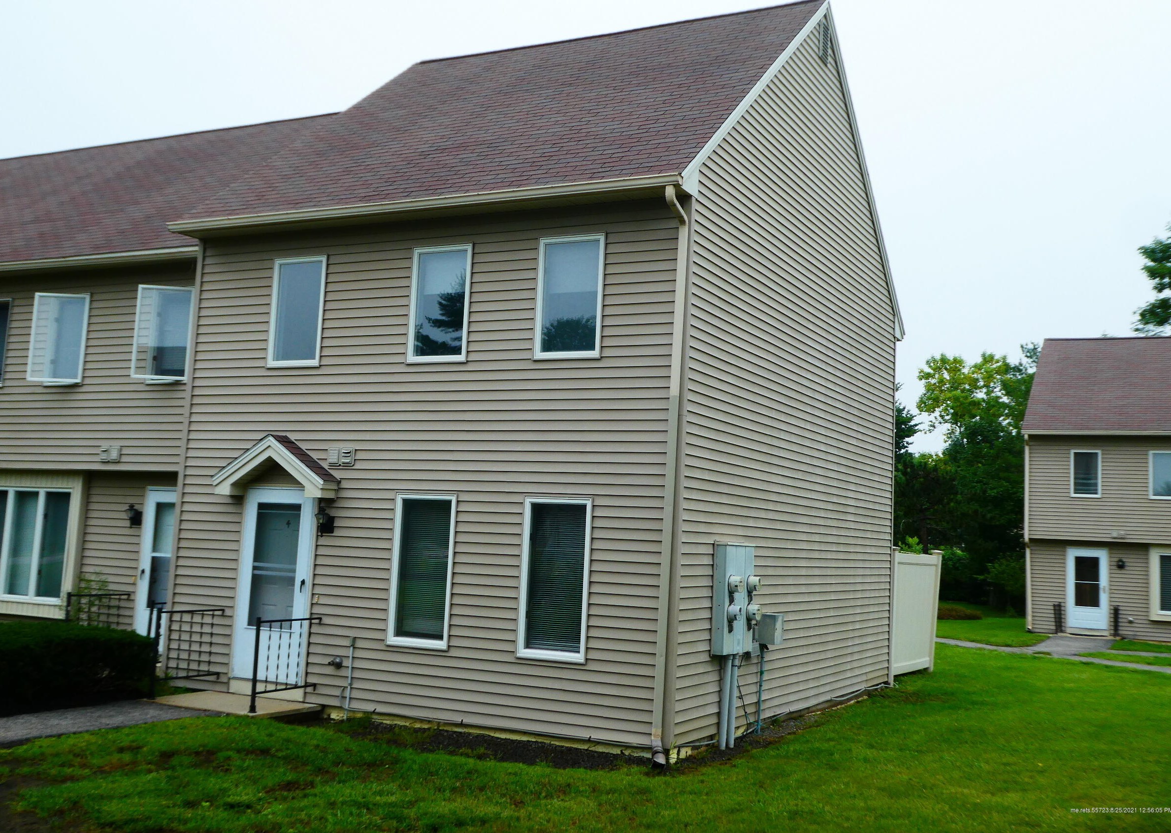 280 Longfellow St #4, Westbrook, ME 04092