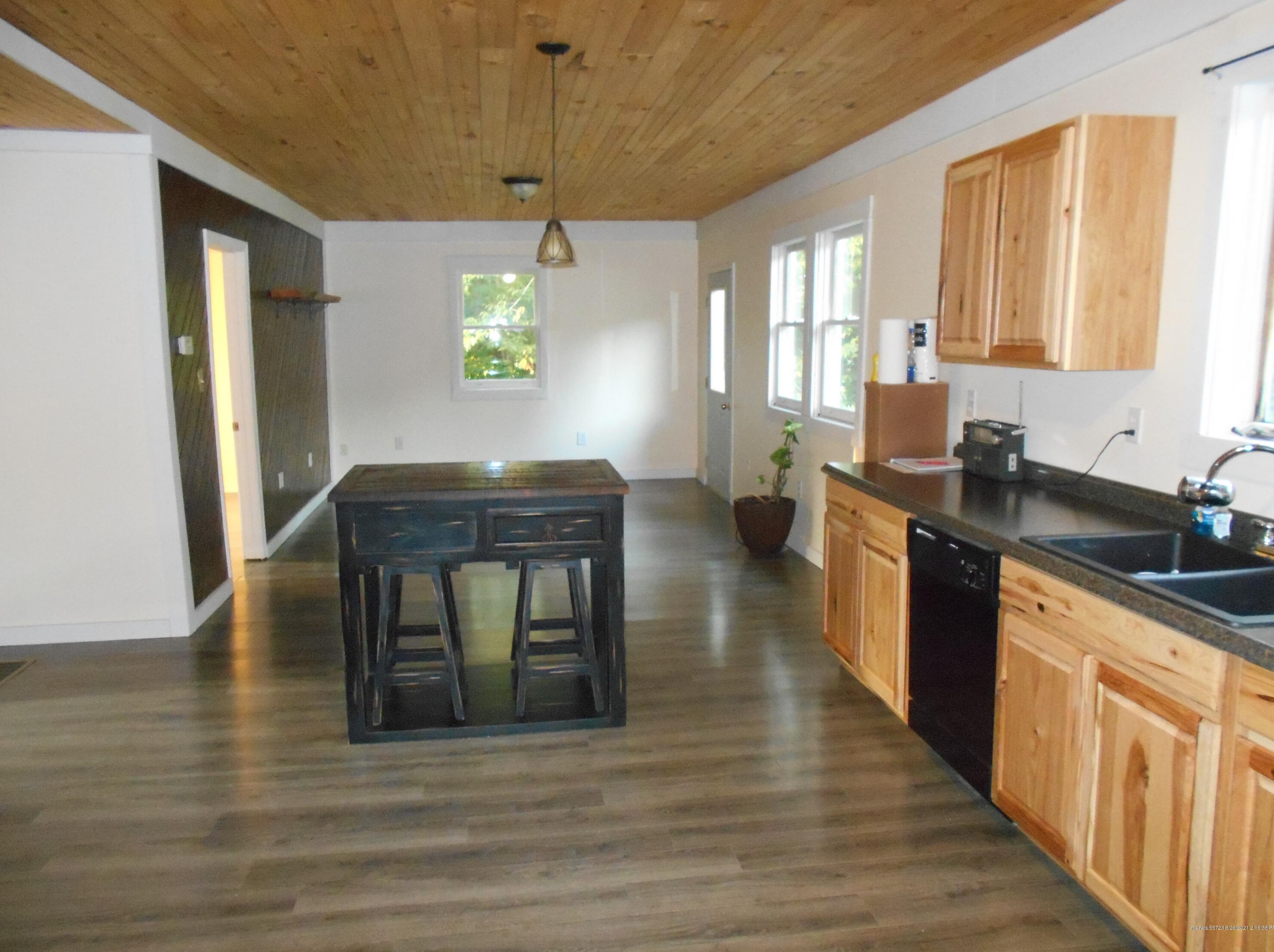 682 Riverside Dr, Clifton ME  04428-3133 exterior