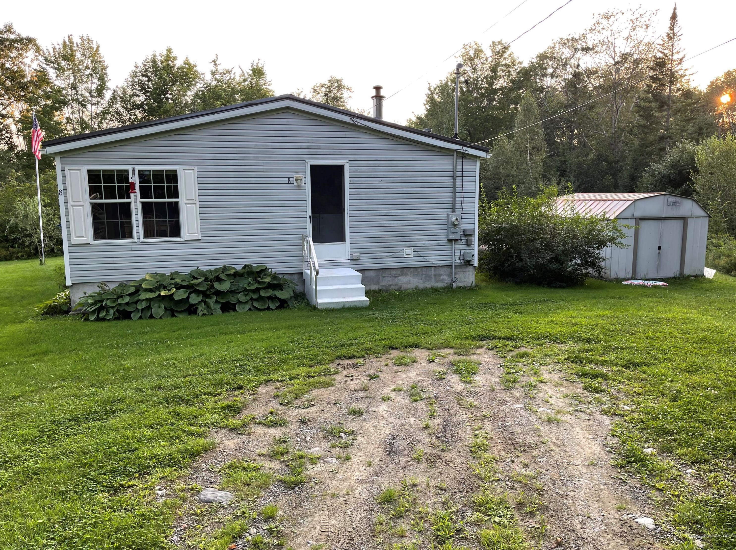 8 Townsend Brook Ln, Whitefield, ME 04353 exterior