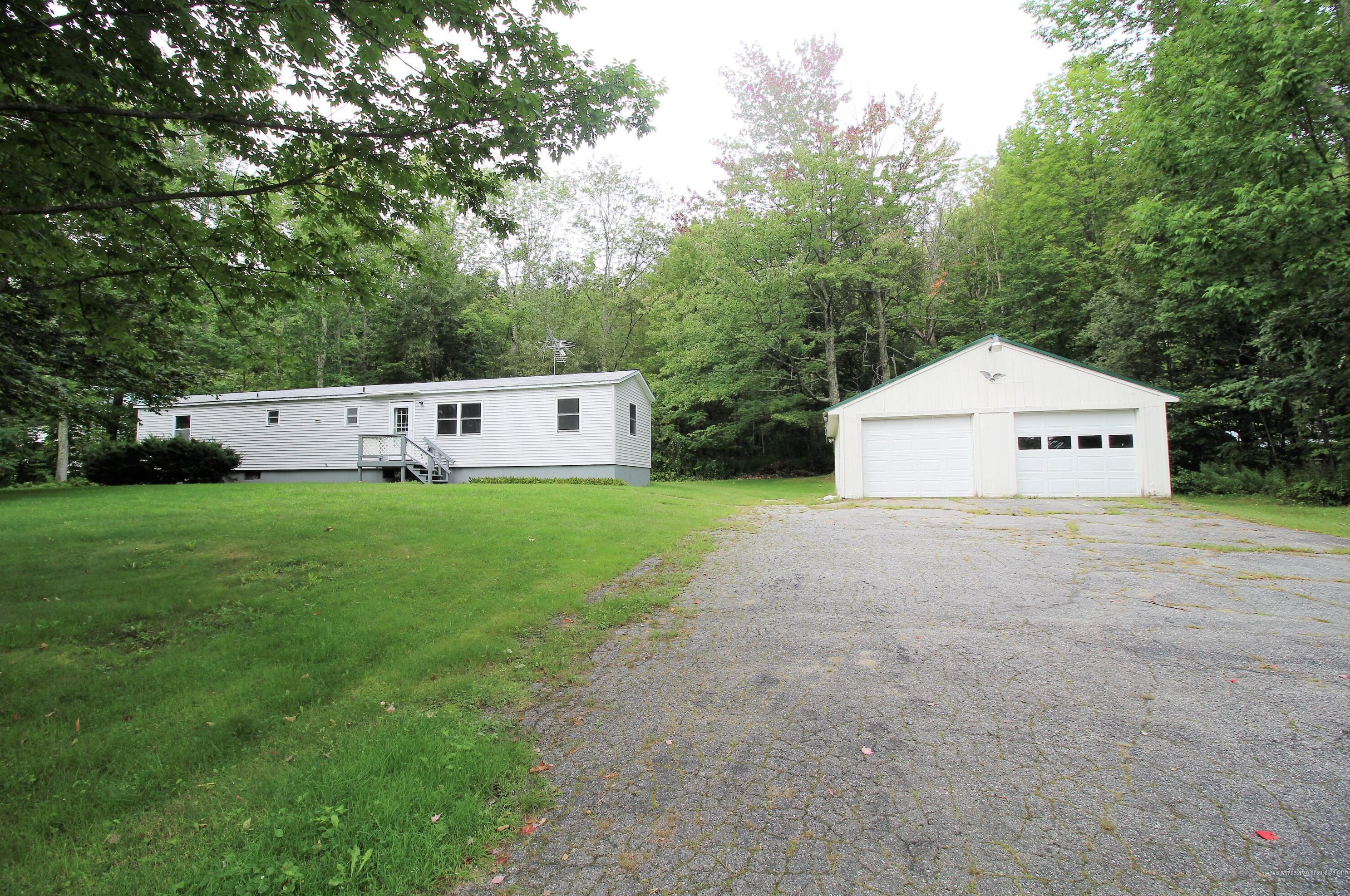925 Main St, Monmouth ME  04259-7017 exterior