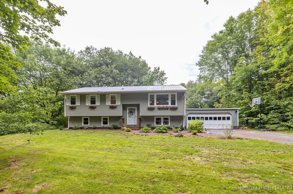 13 Evergreen Ln, Arundel, ME 04046 exterior
