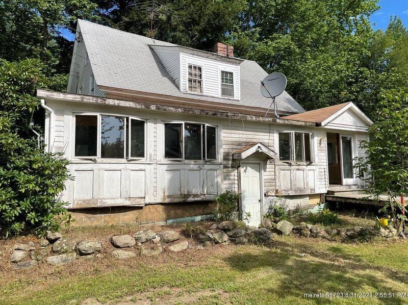 432 Morgan Bay Rd, Surry, ME 04684