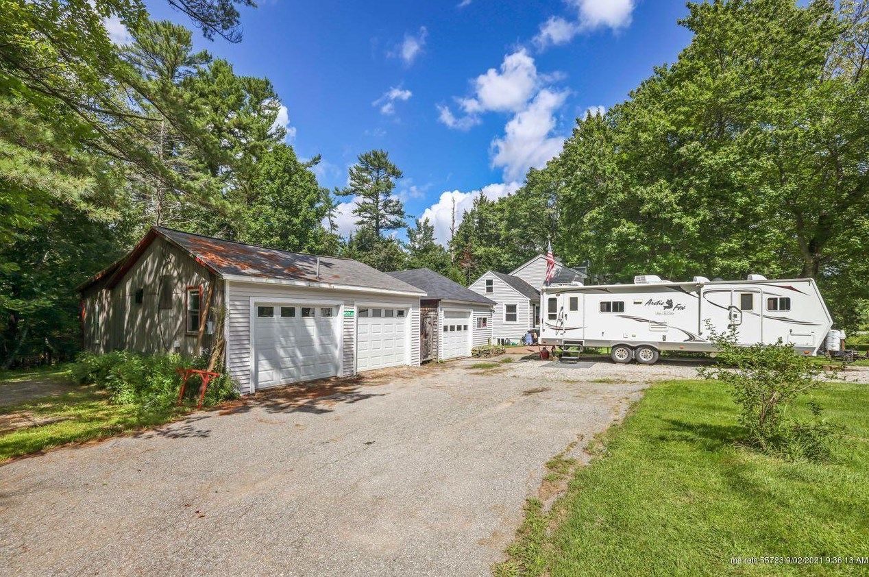 442 Old Portland Rd, Mere Point, ME 04011