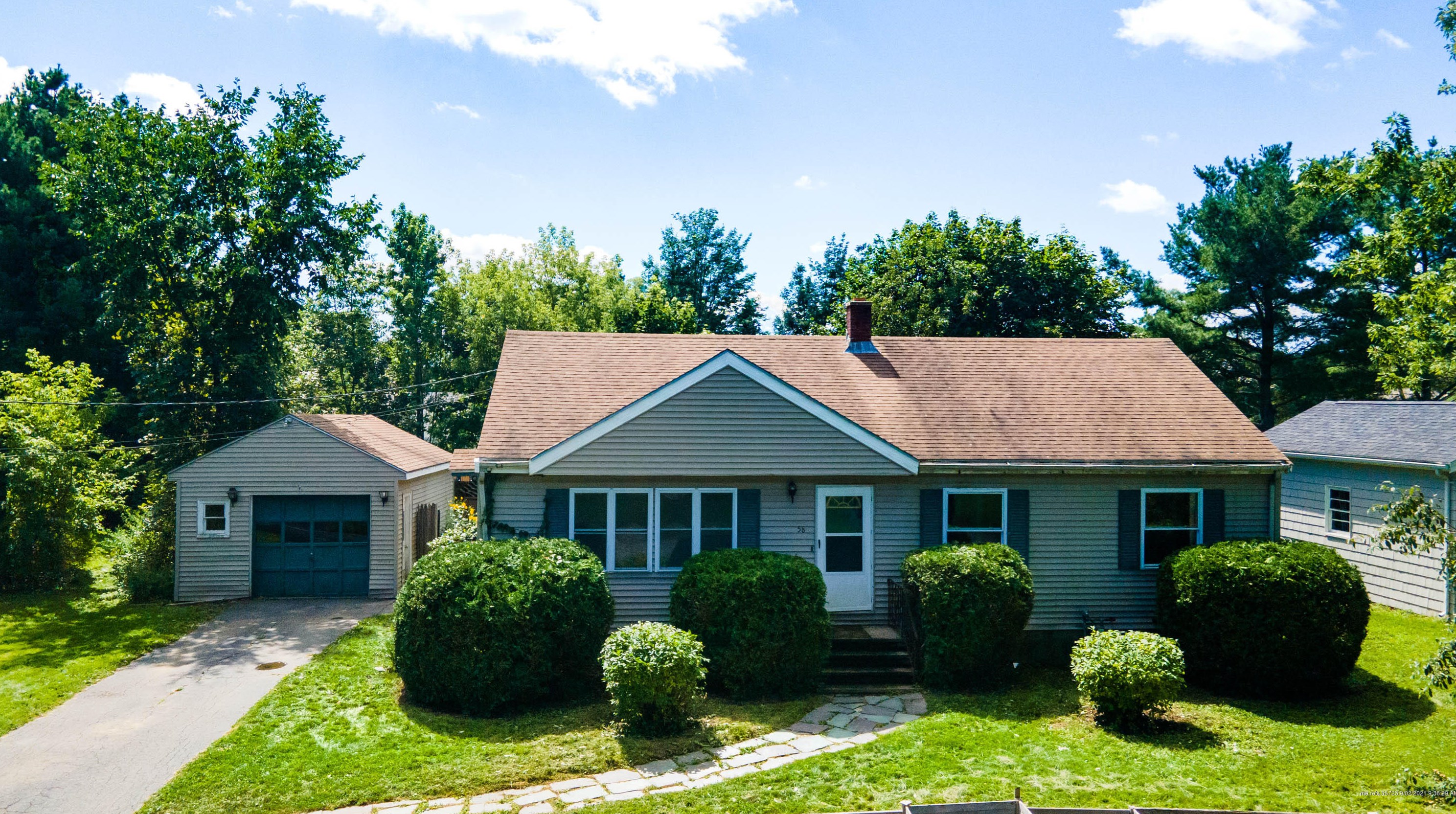 58 Vera St, Portland ME  04103-4215 exterior