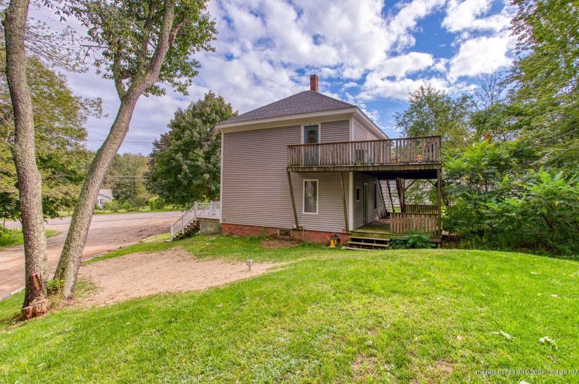 106 Ocean Point Rd, Boothbay Harbor, ME 04538