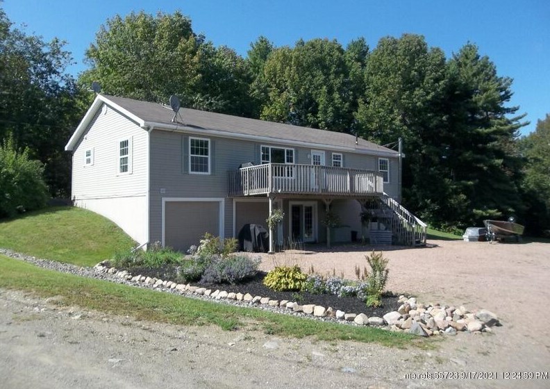 27 Gravel Rd, Robbinston, ME 04671