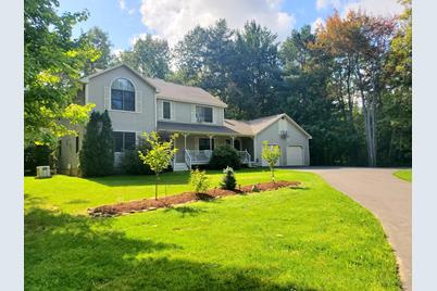 14 Surrey Lane - Photo 1