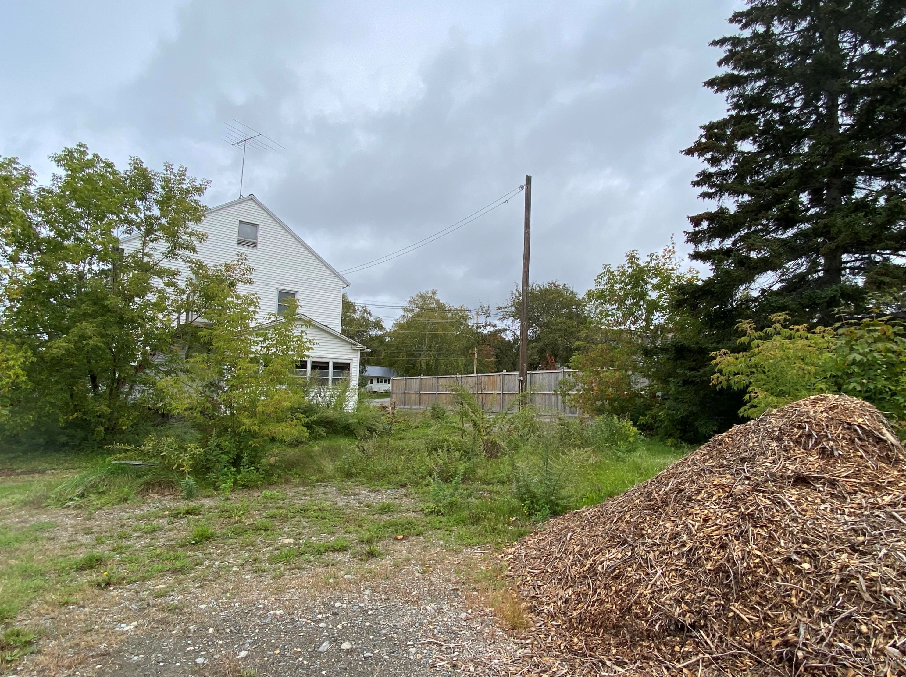 163 Military St, Houlton, ME 04730