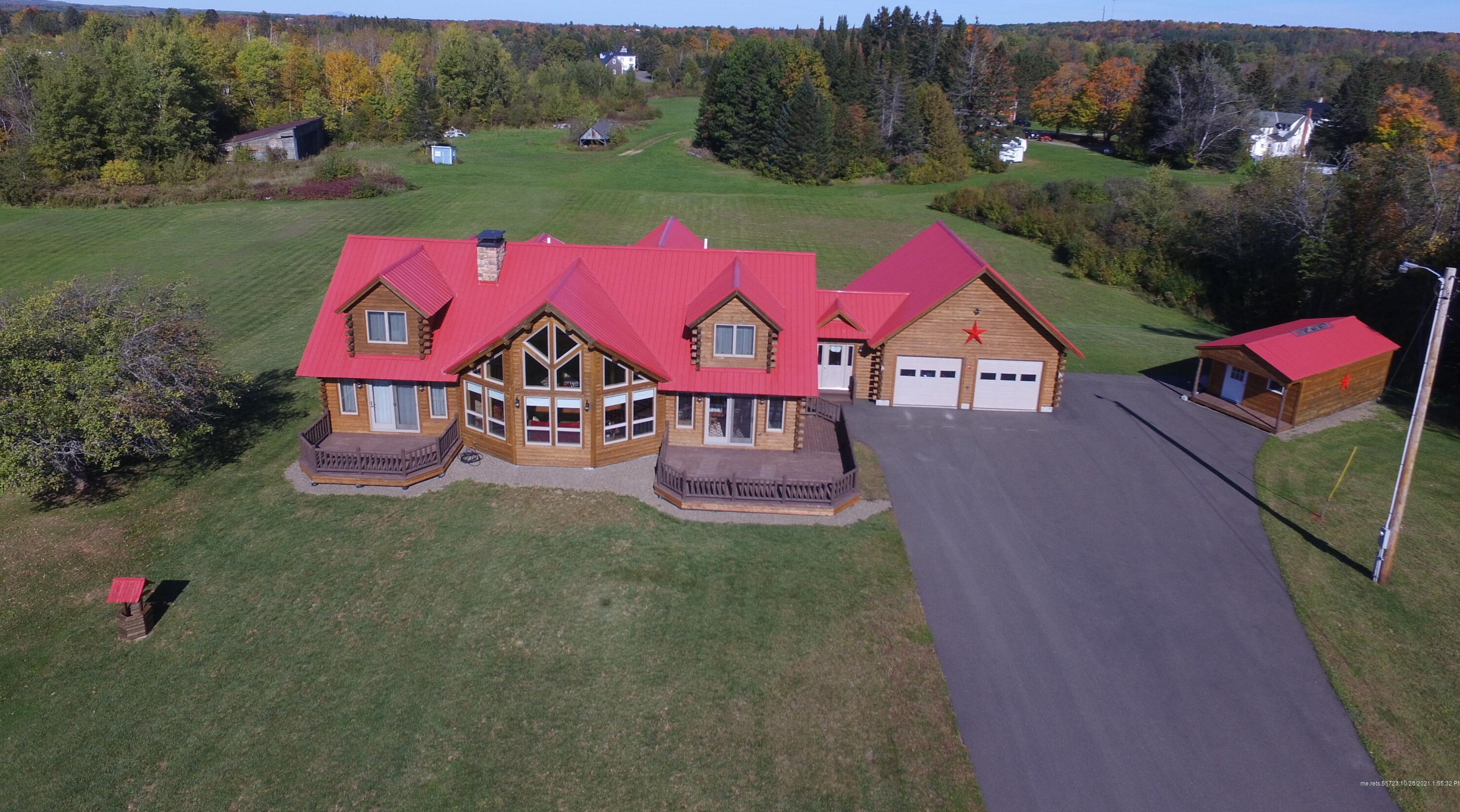 35 Benn St, Houlton, ME 04730 exterior