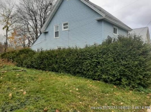 26 Elm St, Old Town, ME 04468