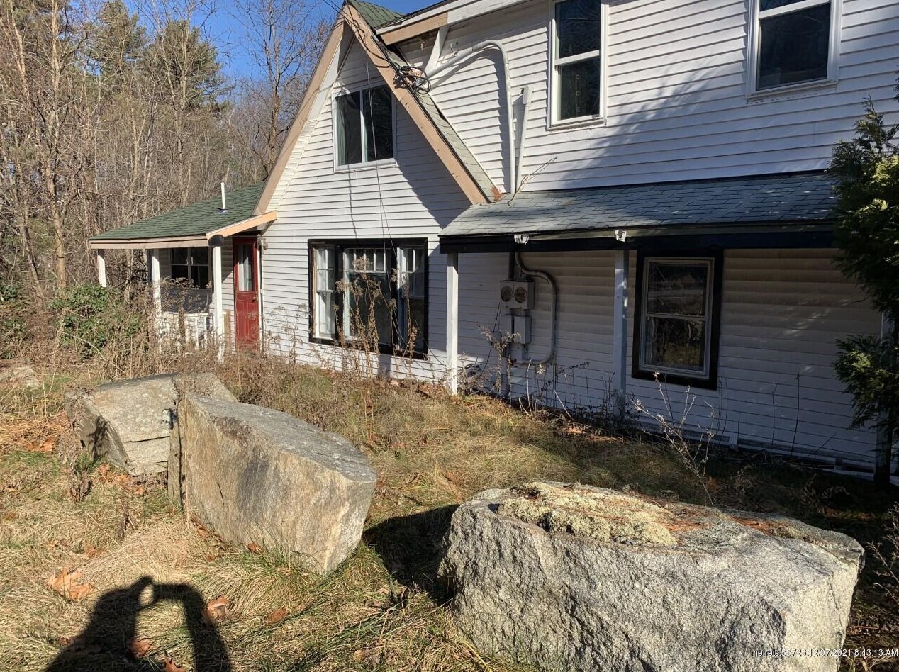 1717 Sanford Rd, Wells, ME 04090