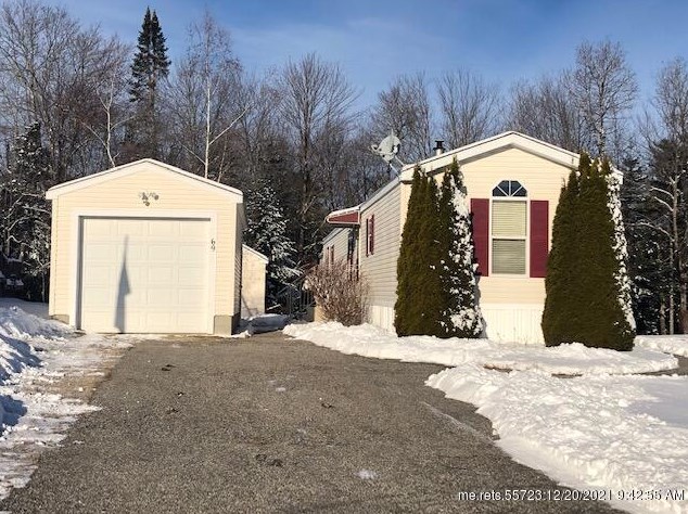 69 Forest Dr, Poland, ME 04274