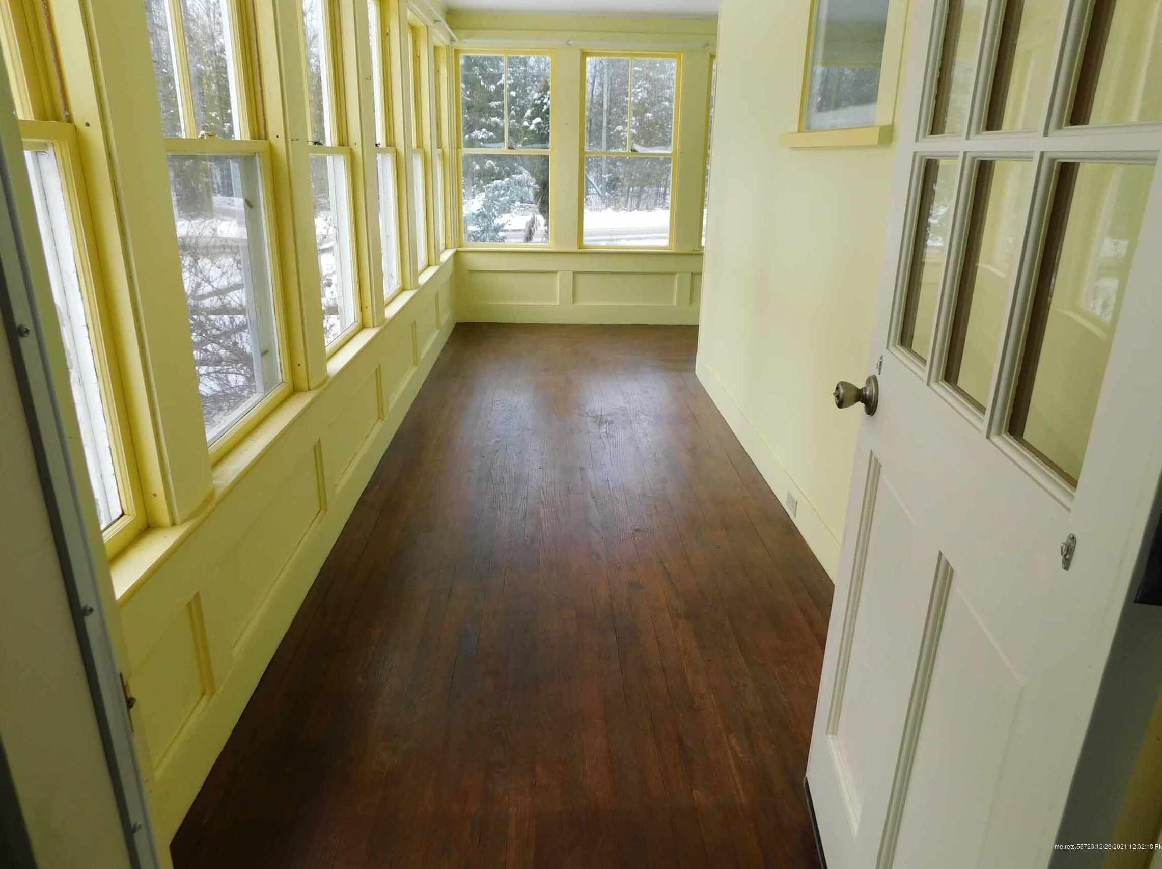 13 Fairview Ave, Sebec ME 04426-1369 exterior