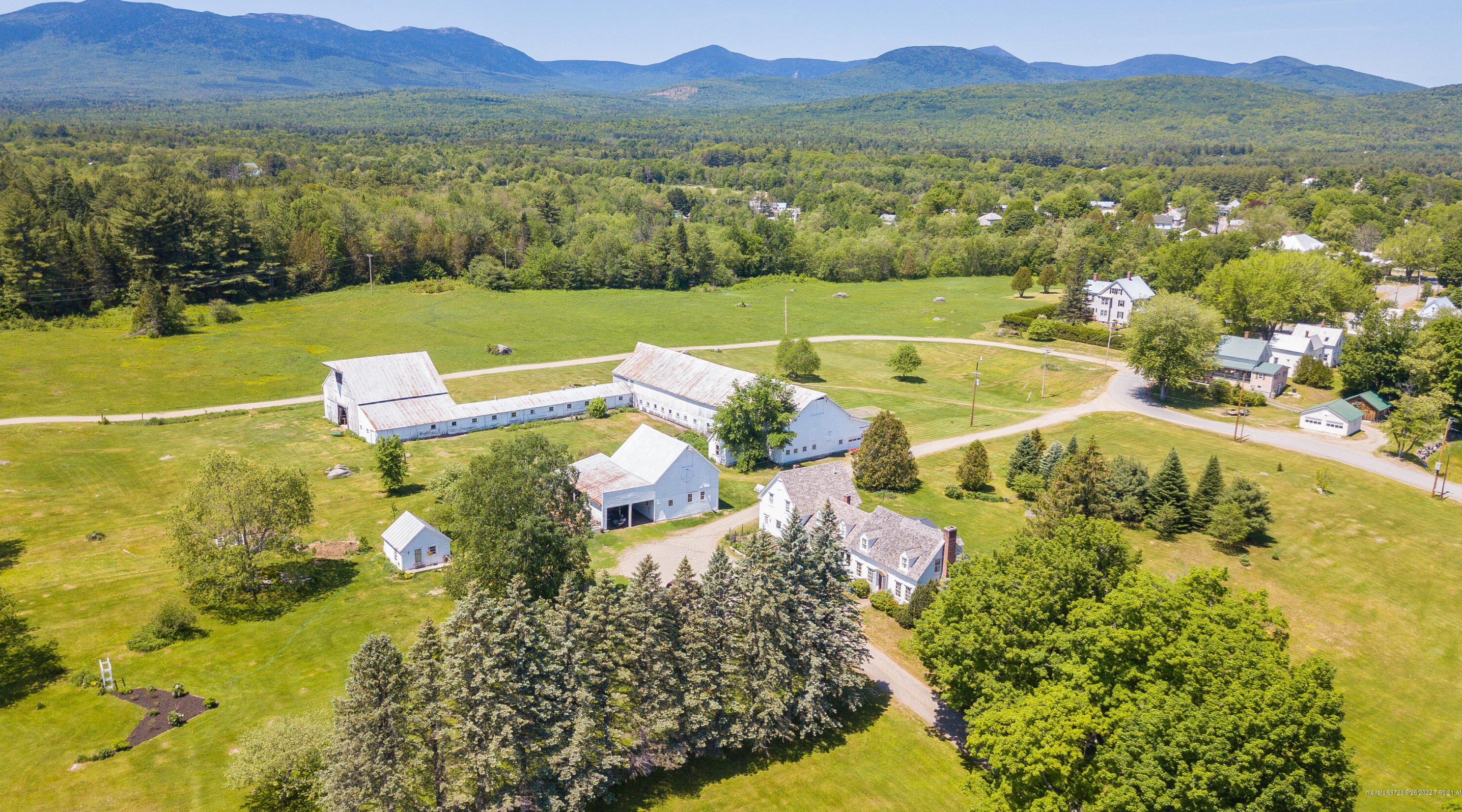 164 Main St, Carrabassett Valley, ME 04947